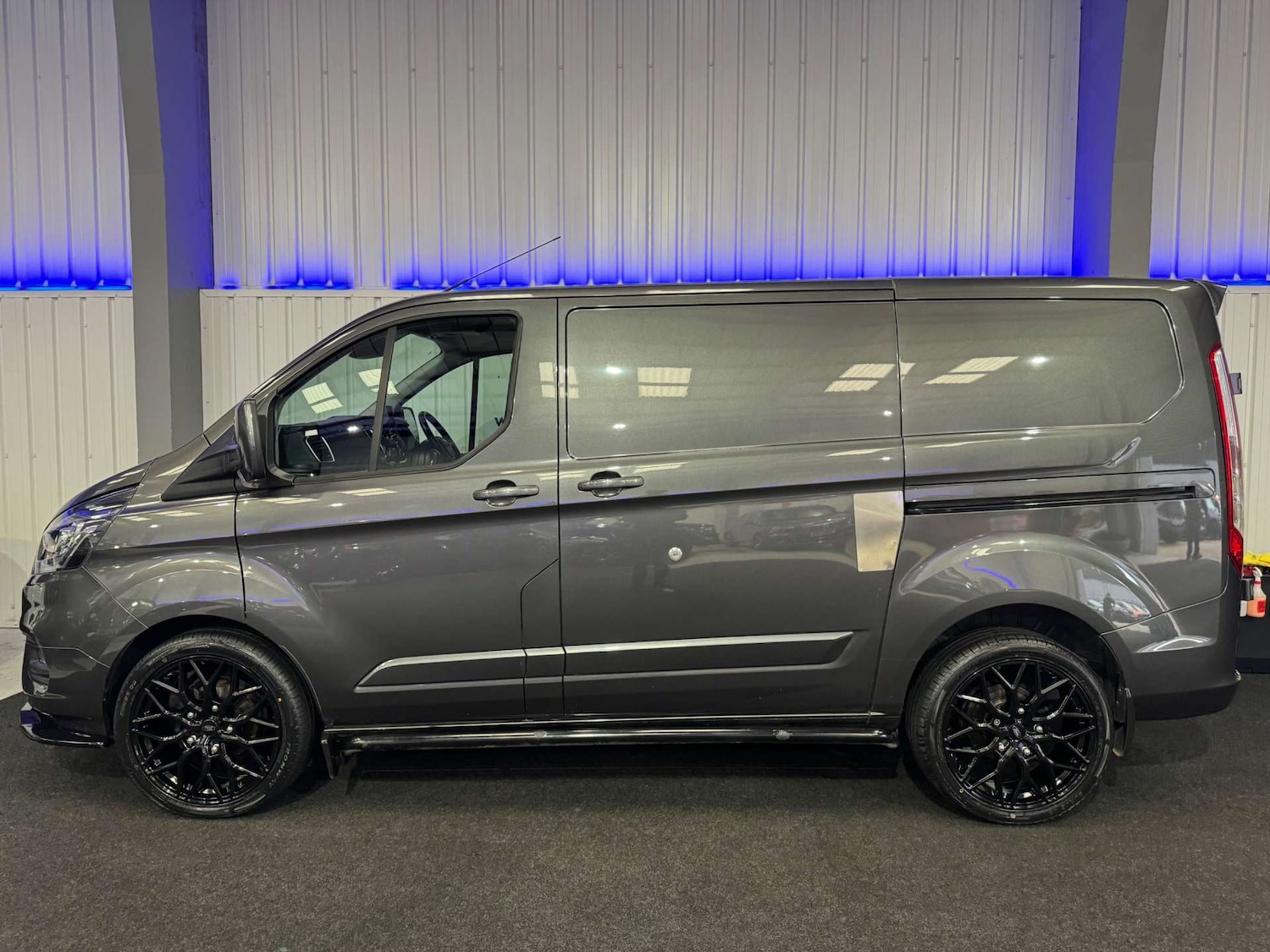 Used Ford Transit Custom 2020 for sale - 77833240: Photo 11