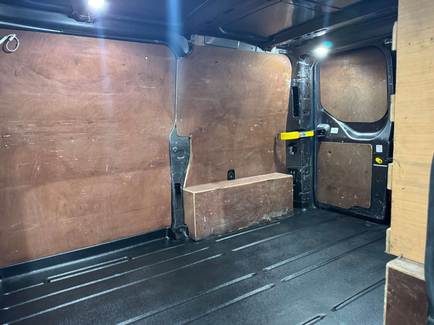 Used Ford Transit Custom 2020 for sale - 77833240: Photo 31