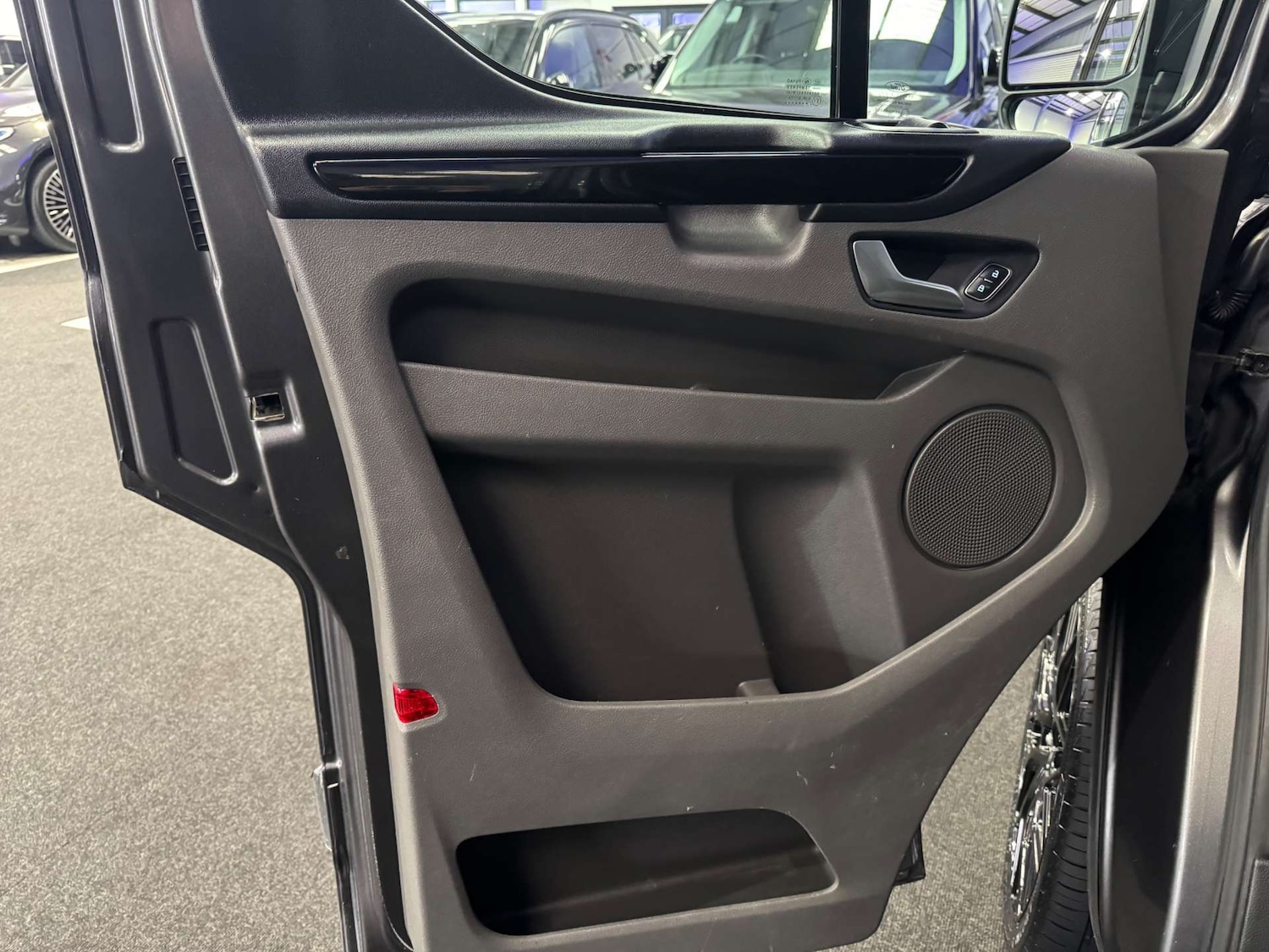 Used Ford Transit Custom 2020 for sale - 77833240: Photo 36