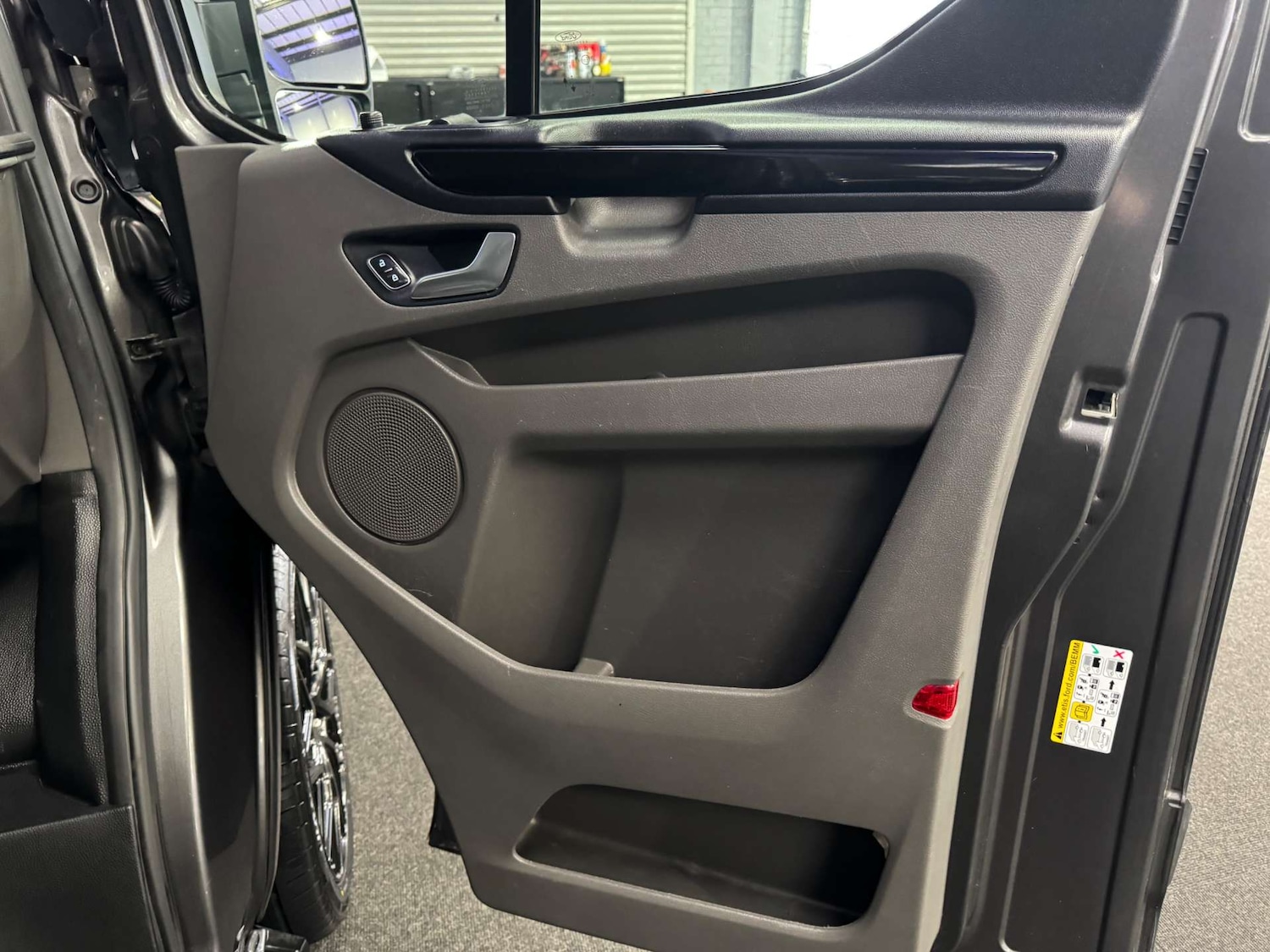 Used Ford Transit Custom 2020 for sale - 77833240: Photo 42