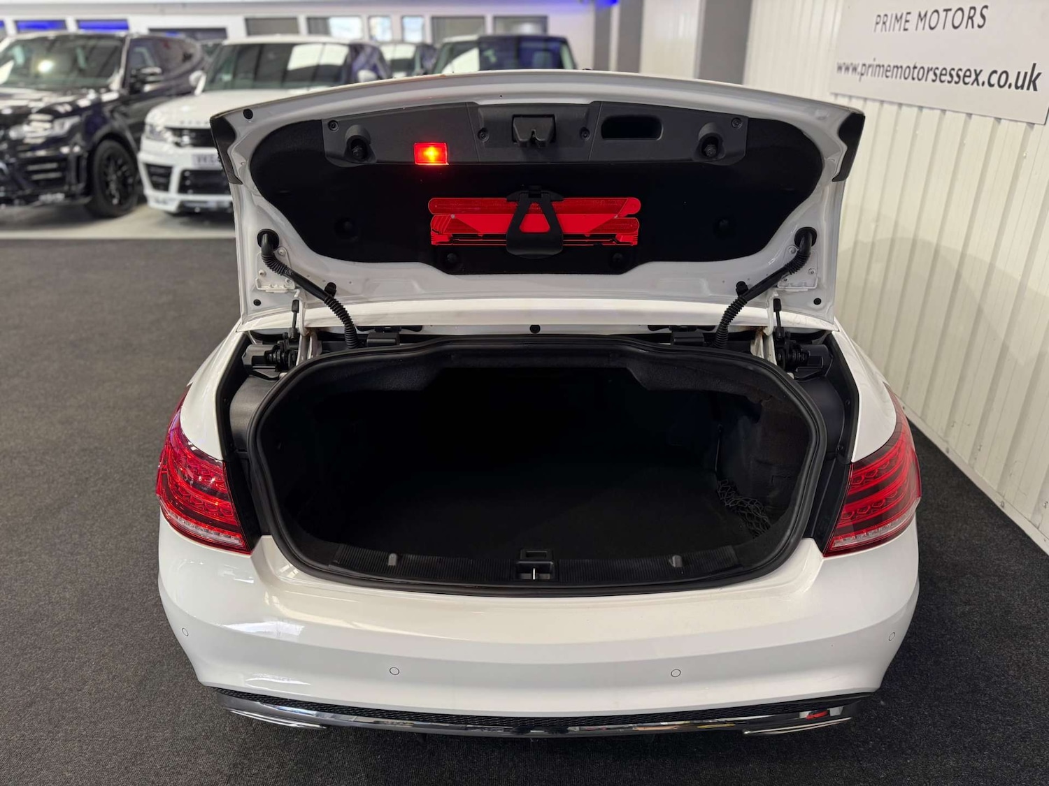 Used Mercedes-Benz E Class 2015 for sale - 76629592: Photo 17