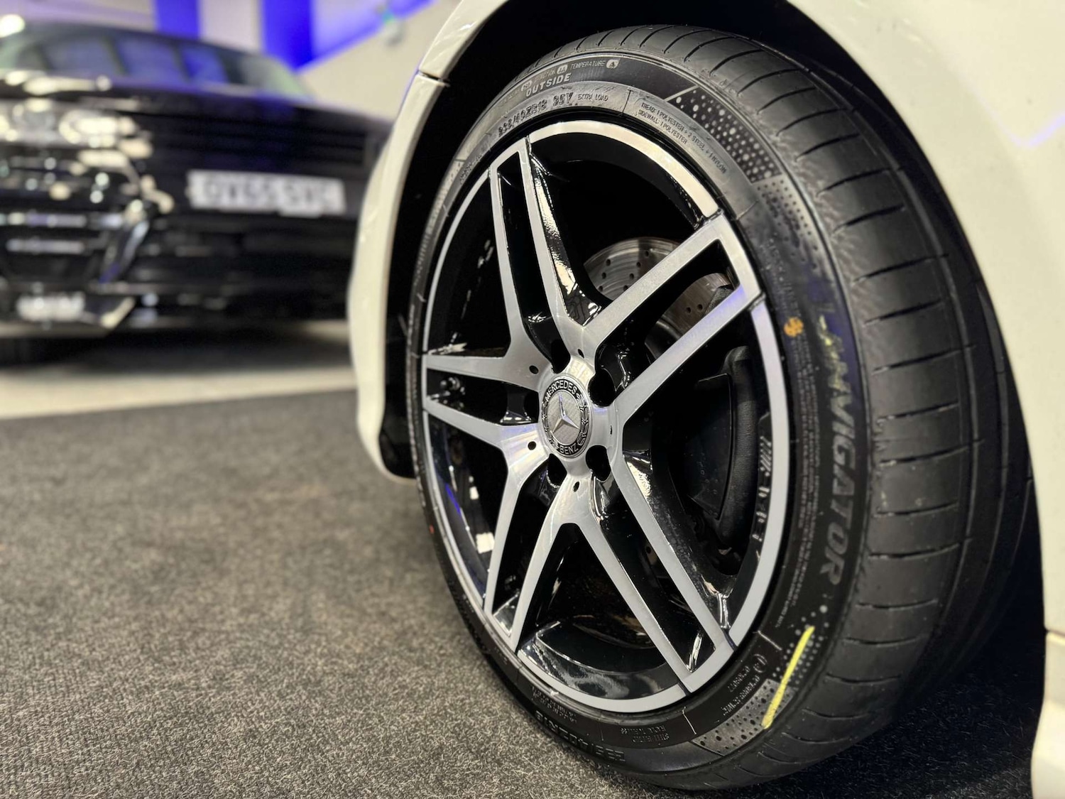 Used Mercedes-Benz E Class 2015 for sale - 76629592: Photo 27