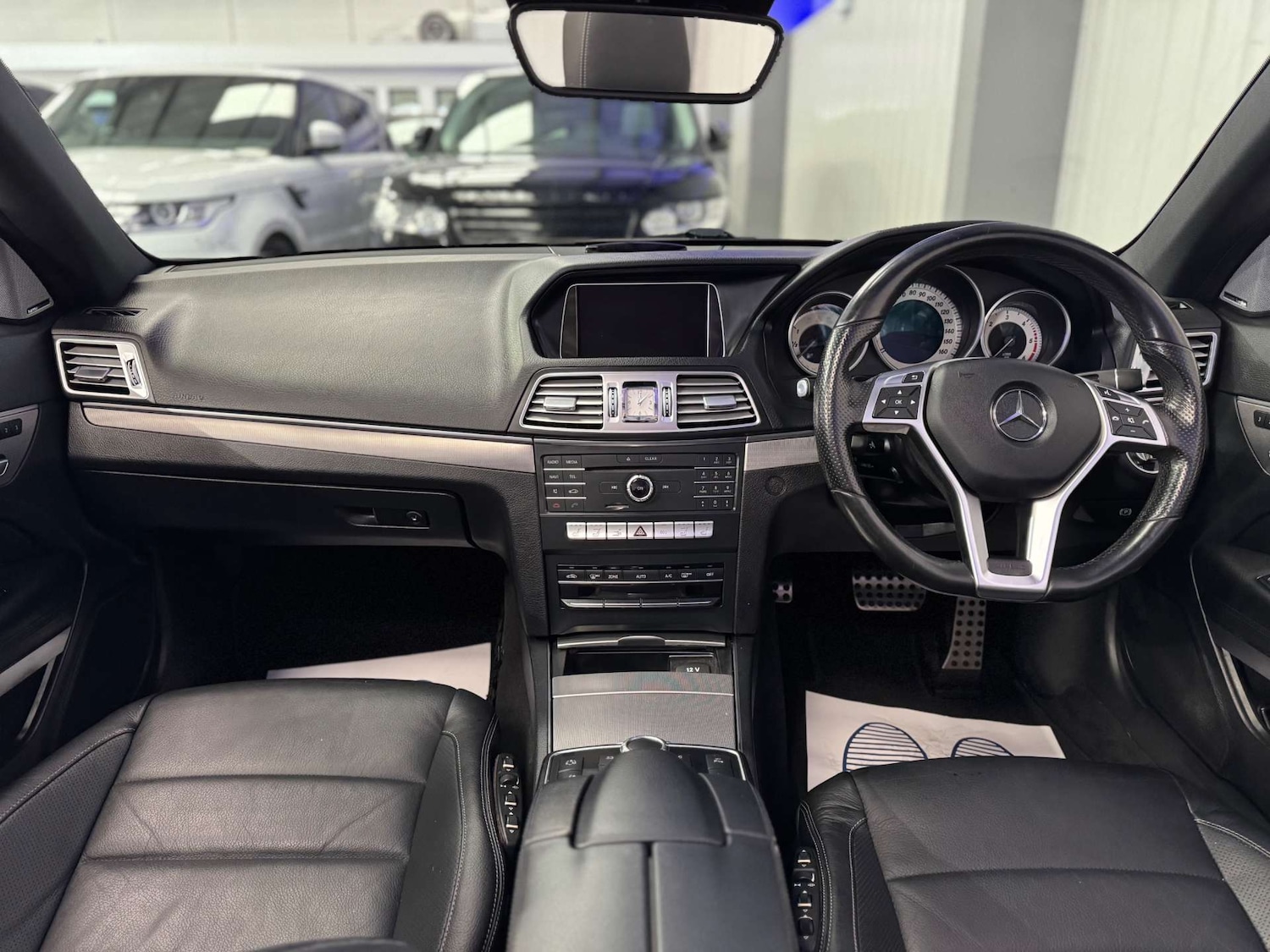 Used Mercedes-Benz E Class 2015 for sale - 76629592: Photo 30