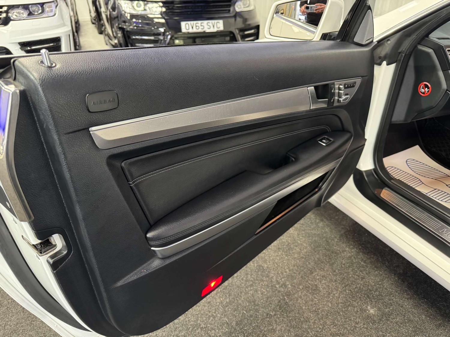 Used Mercedes-Benz E Class 2015 for sale - 76629592: Photo 37