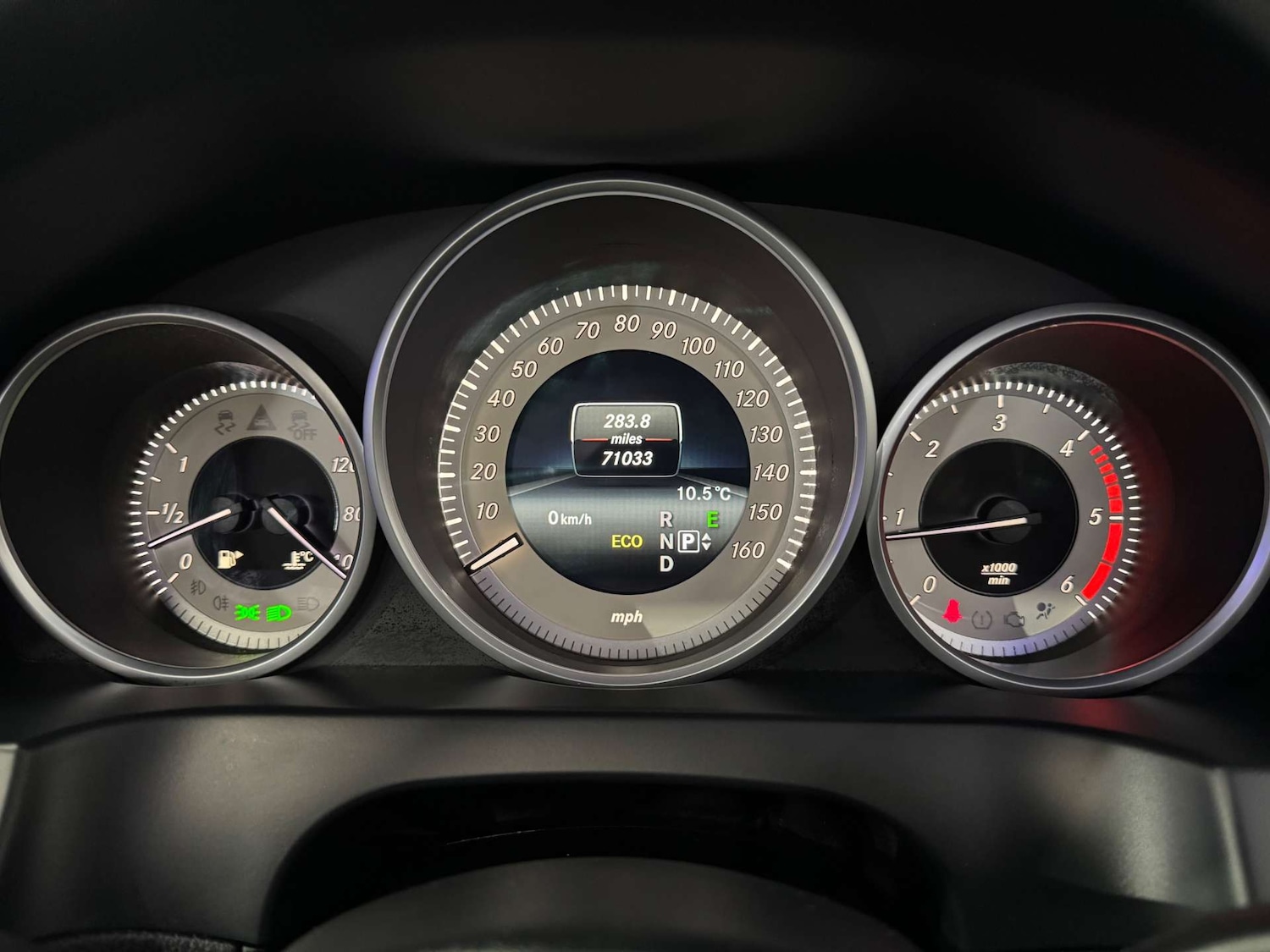 Used Mercedes-Benz E Class 2015 for sale - 76629592: Photo 67