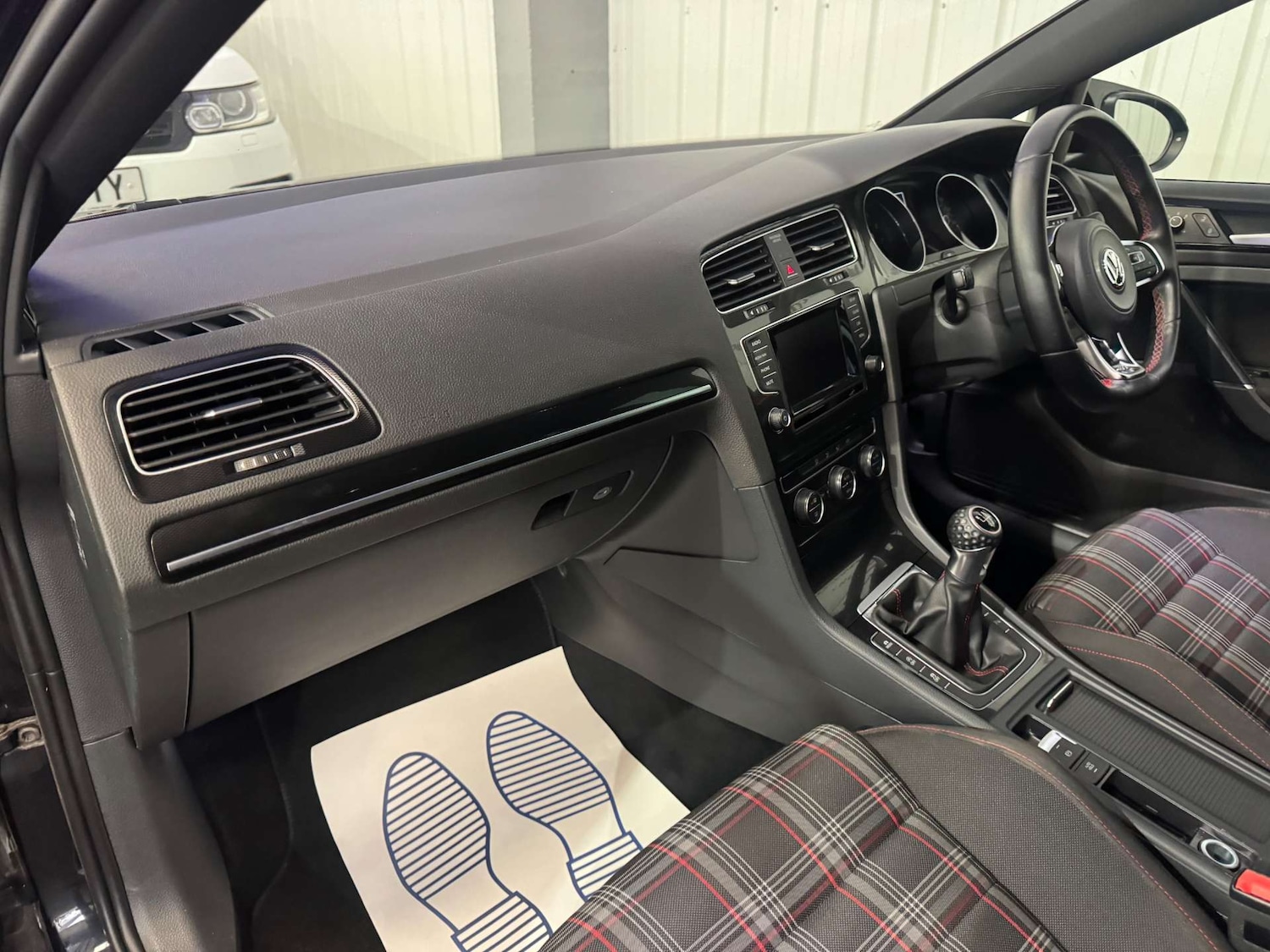 Used Volkswagen Golf 2015 for sale - 77792554: Photo 31