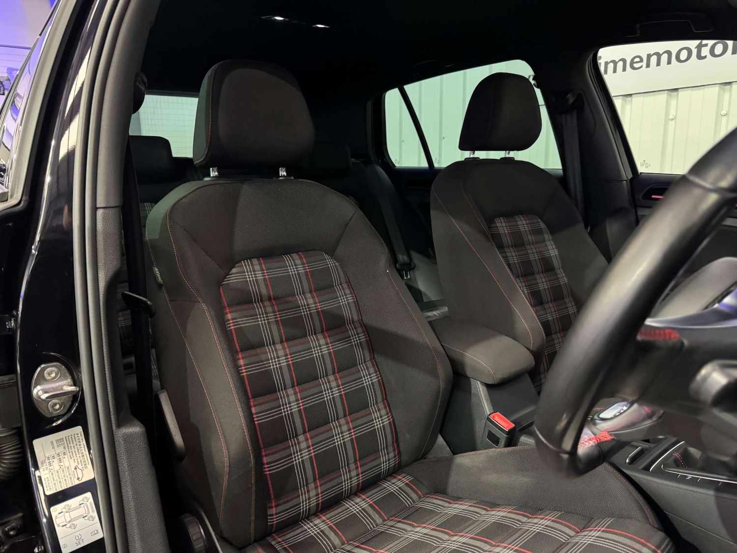 Used Volkswagen Golf 2015 for sale - 77792554: Photo 47