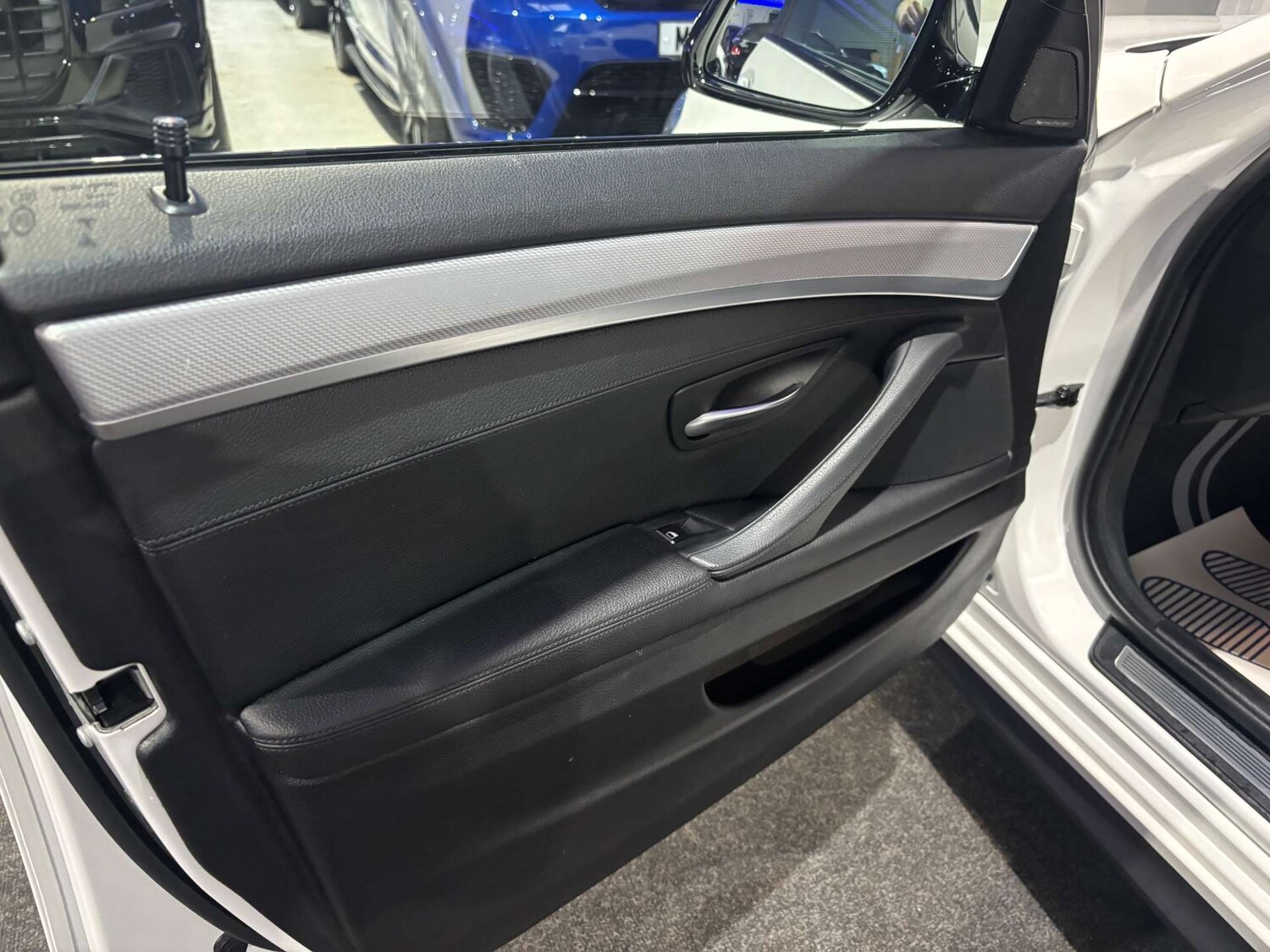 Used BMW 5 Series 2016 for sale - 76602156: Photo 31