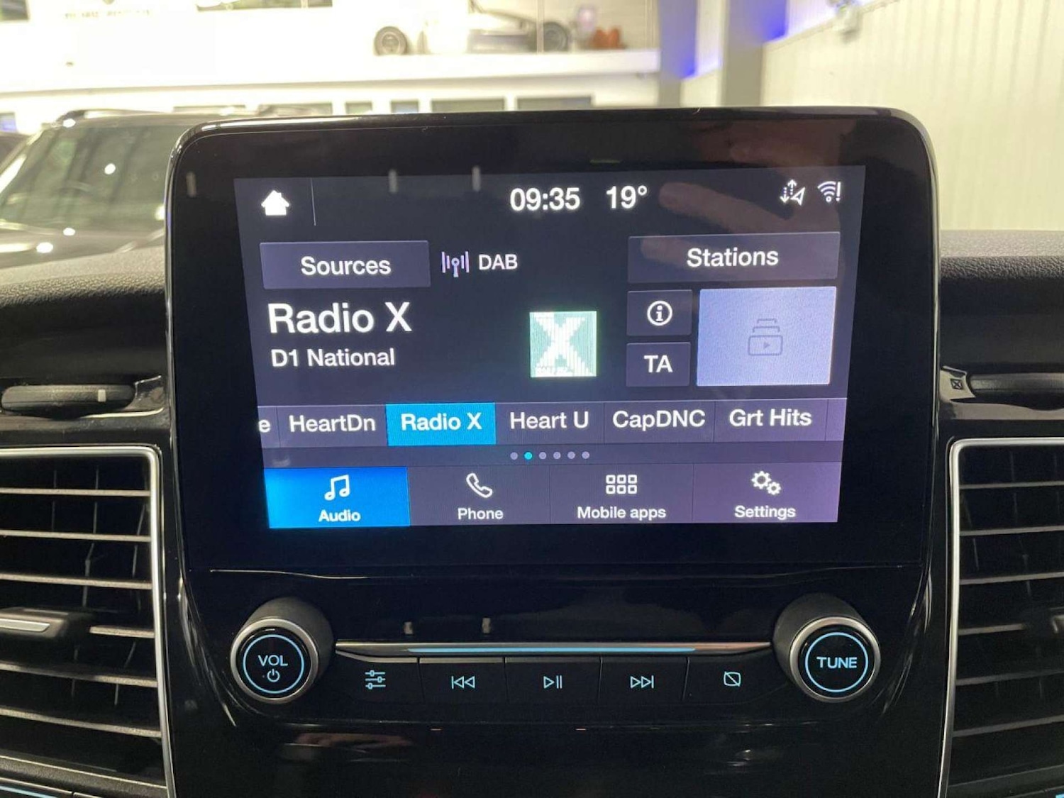 Used Ford Transit Custom 2019 for sale - 76600839: Photo 32