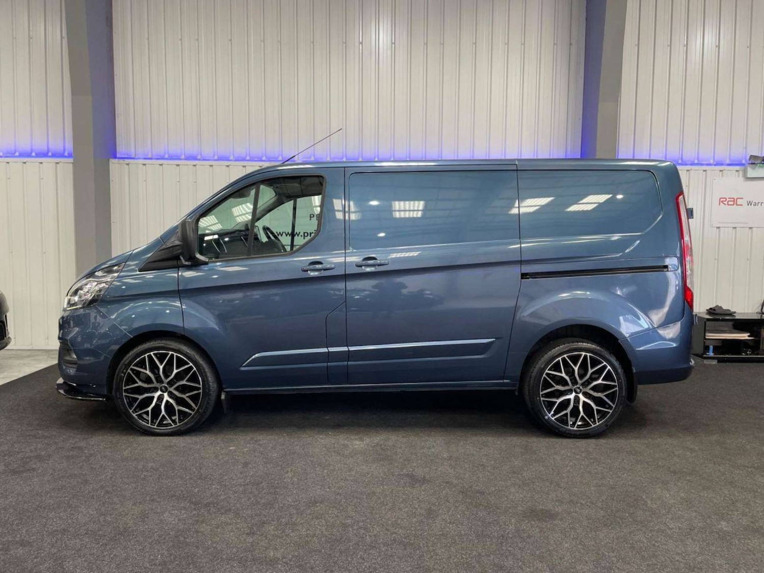 Used Ford Transit Custom 2019 for sale - 76600839: Photo 8