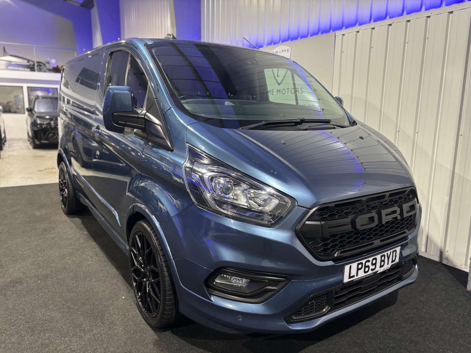 Used Ford Transit Custom 2019 for sale - 76429337: Photo 2