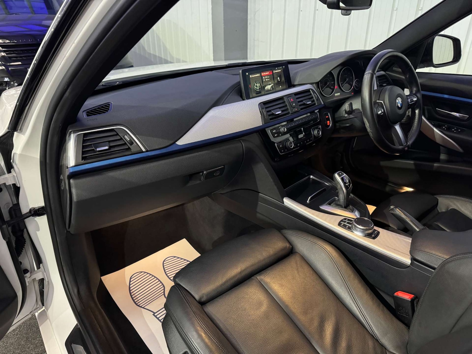 Used BMW 3 Series 2017 for sale - 76829826: Photo 31