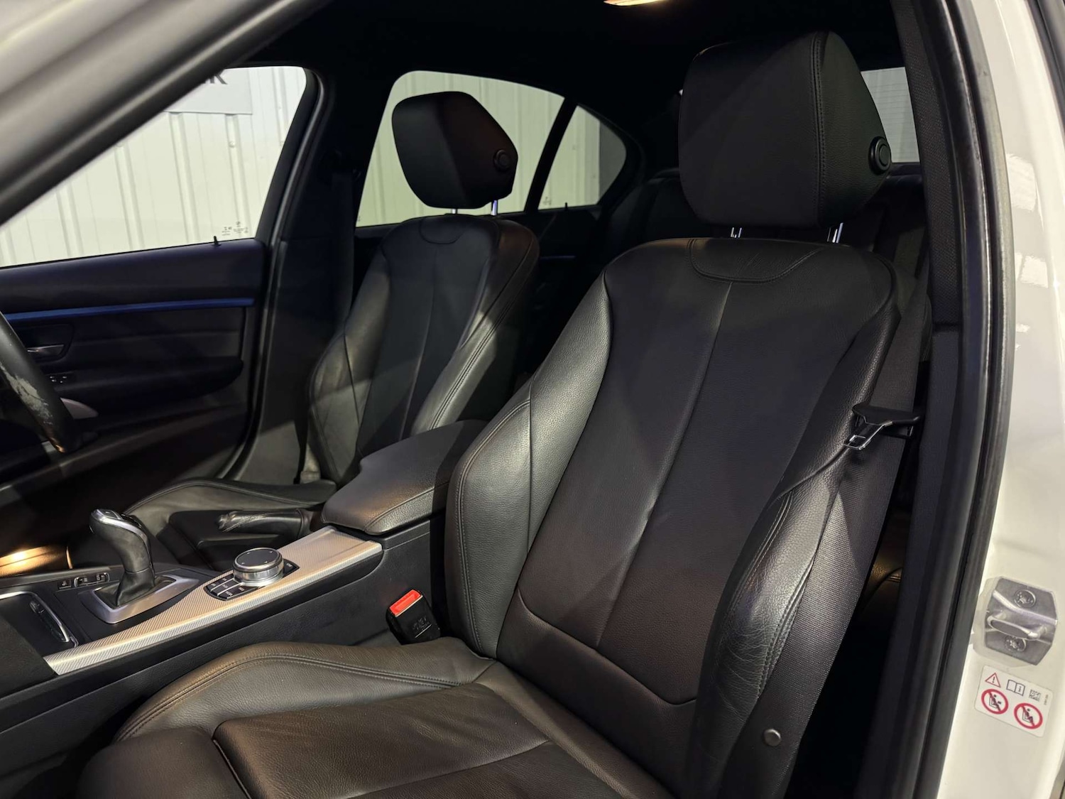 Used BMW 3 Series 2017 for sale - 76829826: Photo 32