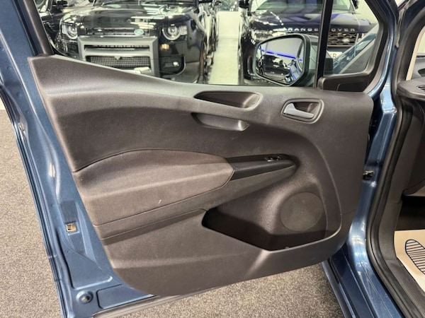 Used Ford Transit Courier 2020 for sale - 75811097: Photo 23