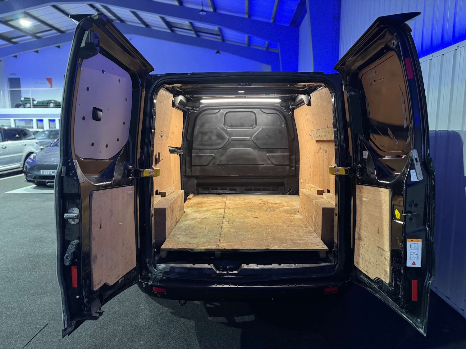 Used Ford Transit Custom 2023 for sale - 77205122: Photo 18