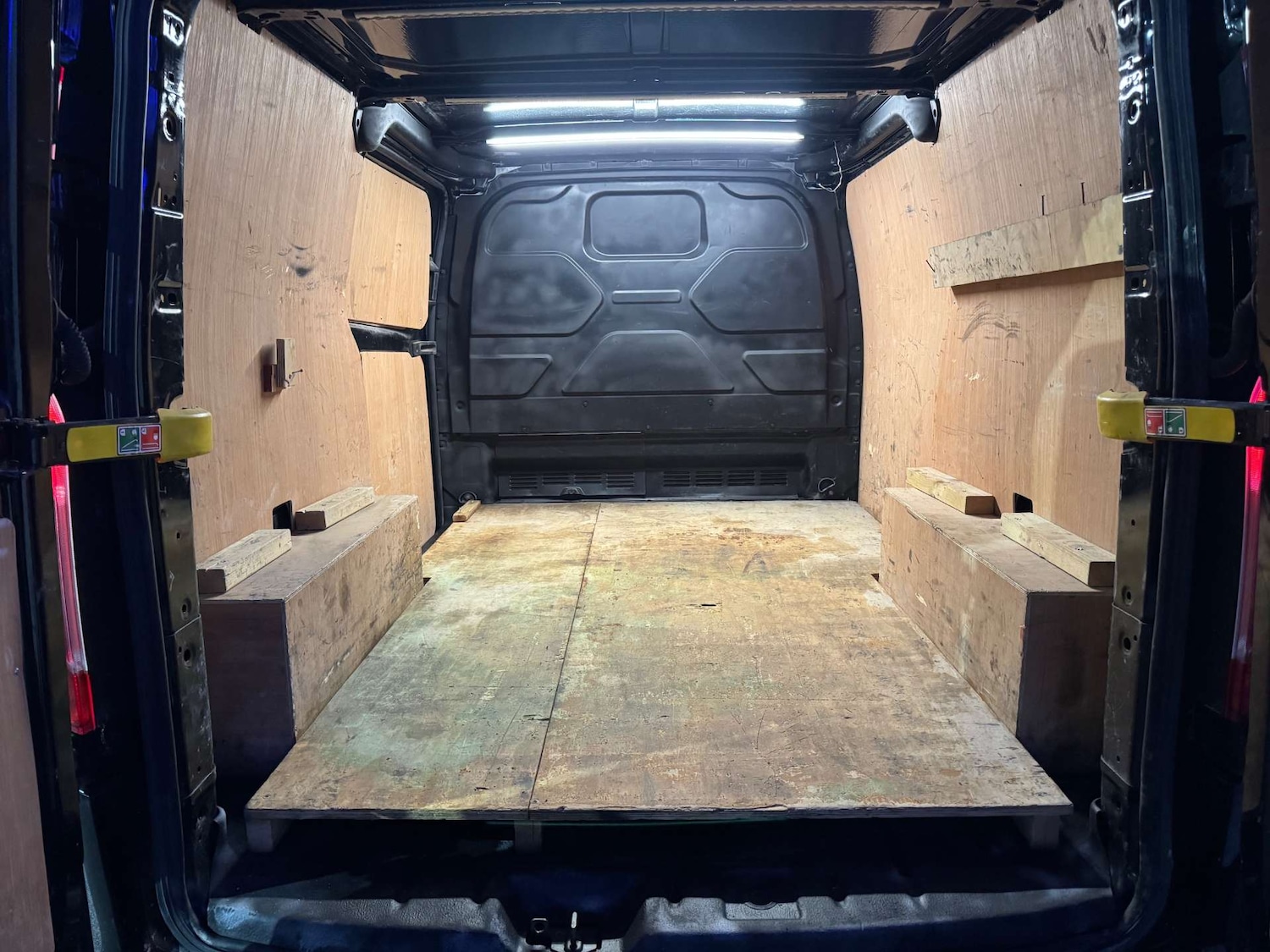 Used Ford Transit Custom 2023 for sale - 77205122: Photo 19