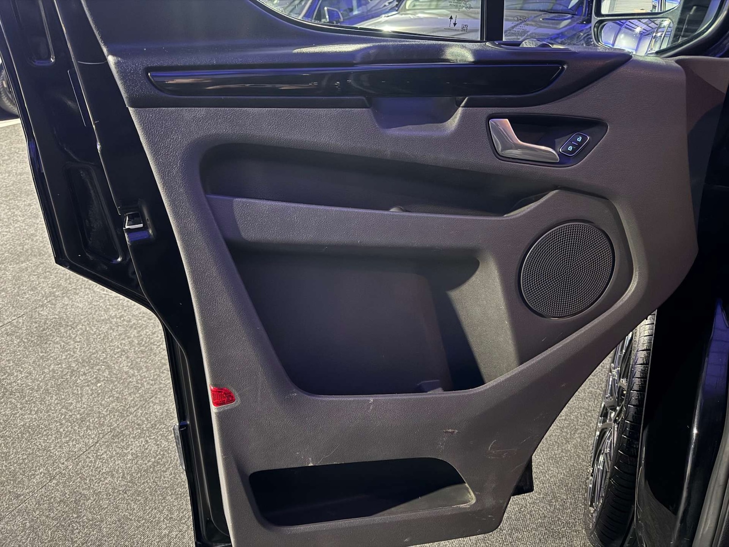 Used Ford Transit Custom 2023 for sale - 77205122: Photo 36