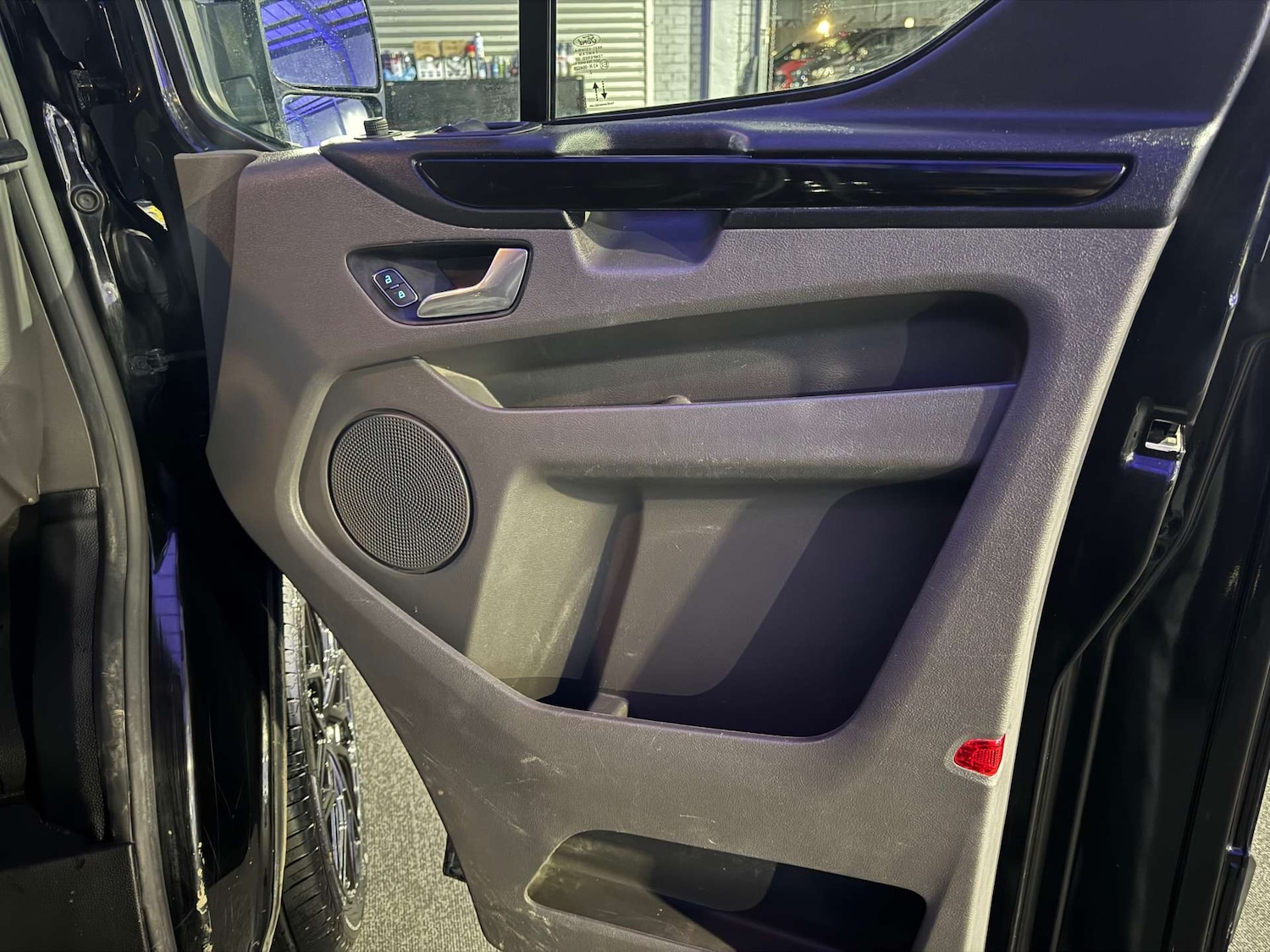 Used Ford Transit Custom 2023 for sale - 77205122: Photo 42