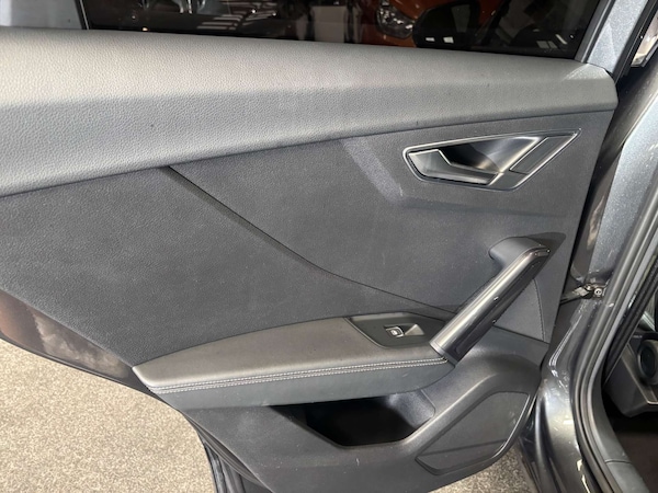 Used Audi Q2 2020 for sale - 76278660: Photo 38