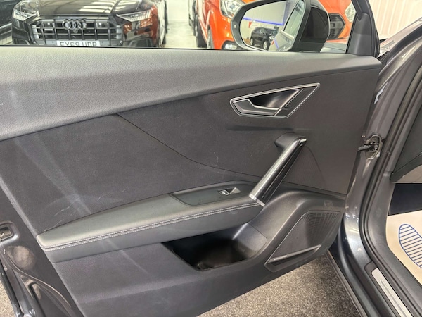 Used Audi Q2 2020 for sale - 76278660: Photo 43