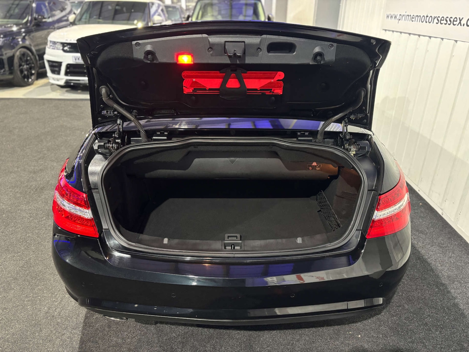 Used Mercedes-Benz E Class 2012 for sale - 77378388: Photo 17