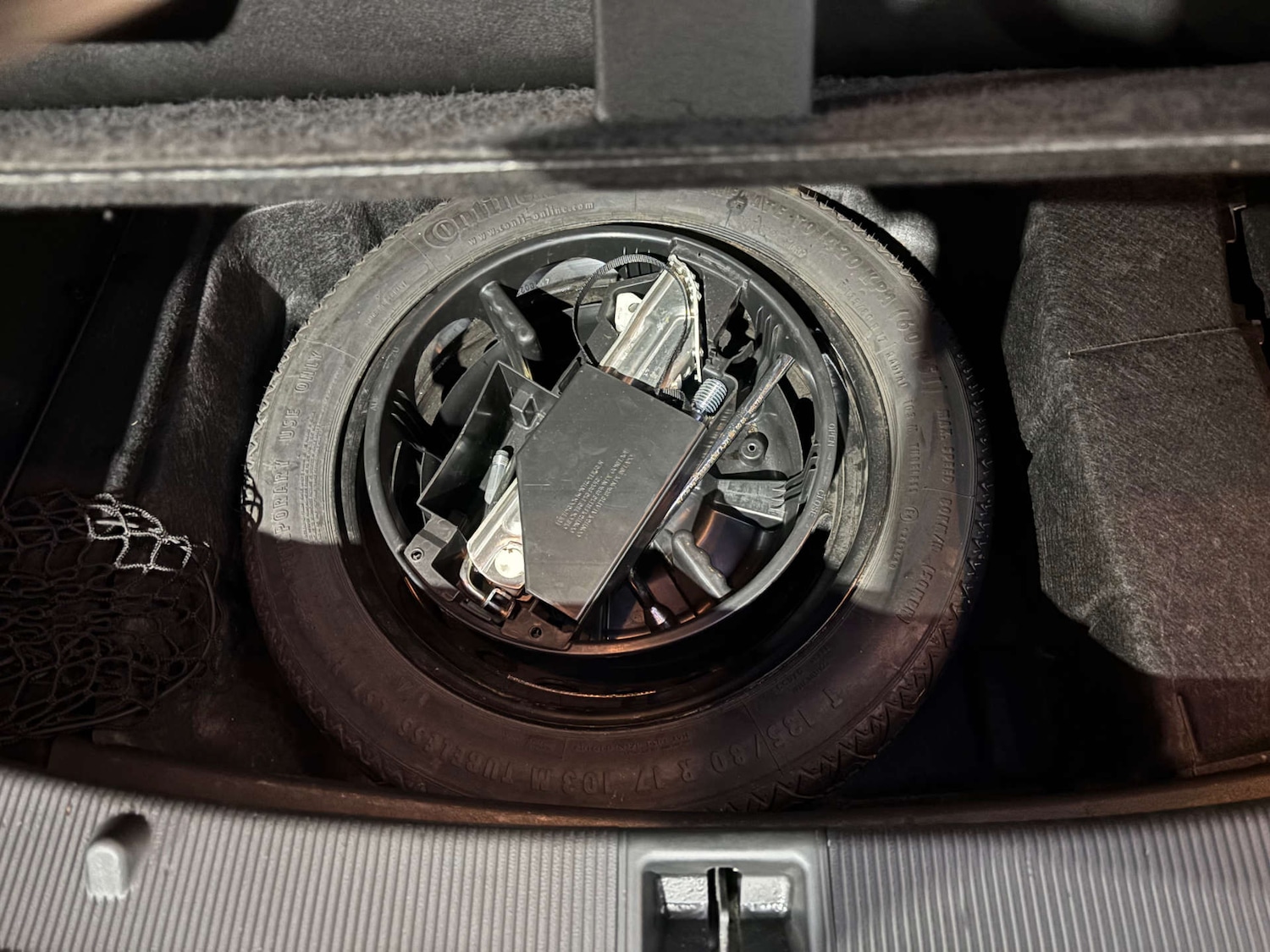 Used Mercedes-Benz E Class 2012 for sale - 77378388: Photo 19