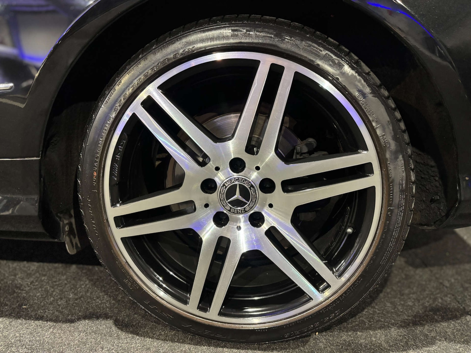 Used Mercedes-Benz E Class 2012 for sale - 77378388: Photo 30