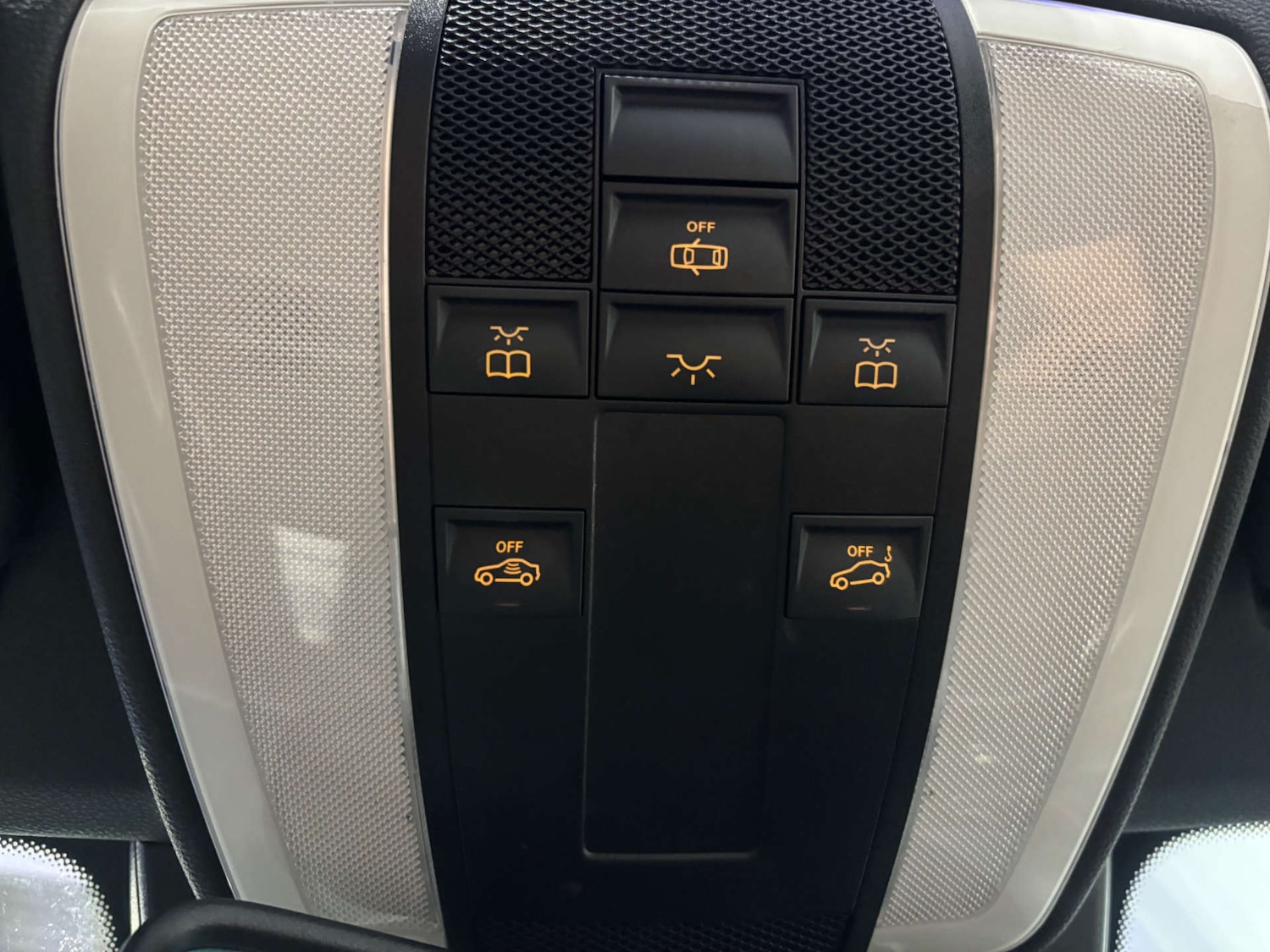 Used Mercedes-Benz E Class 2012 for sale - 77378388: Photo 44