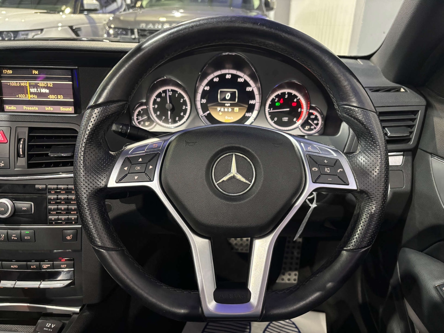 Used Mercedes-Benz E Class 2012 for sale - 77378388: Photo 55