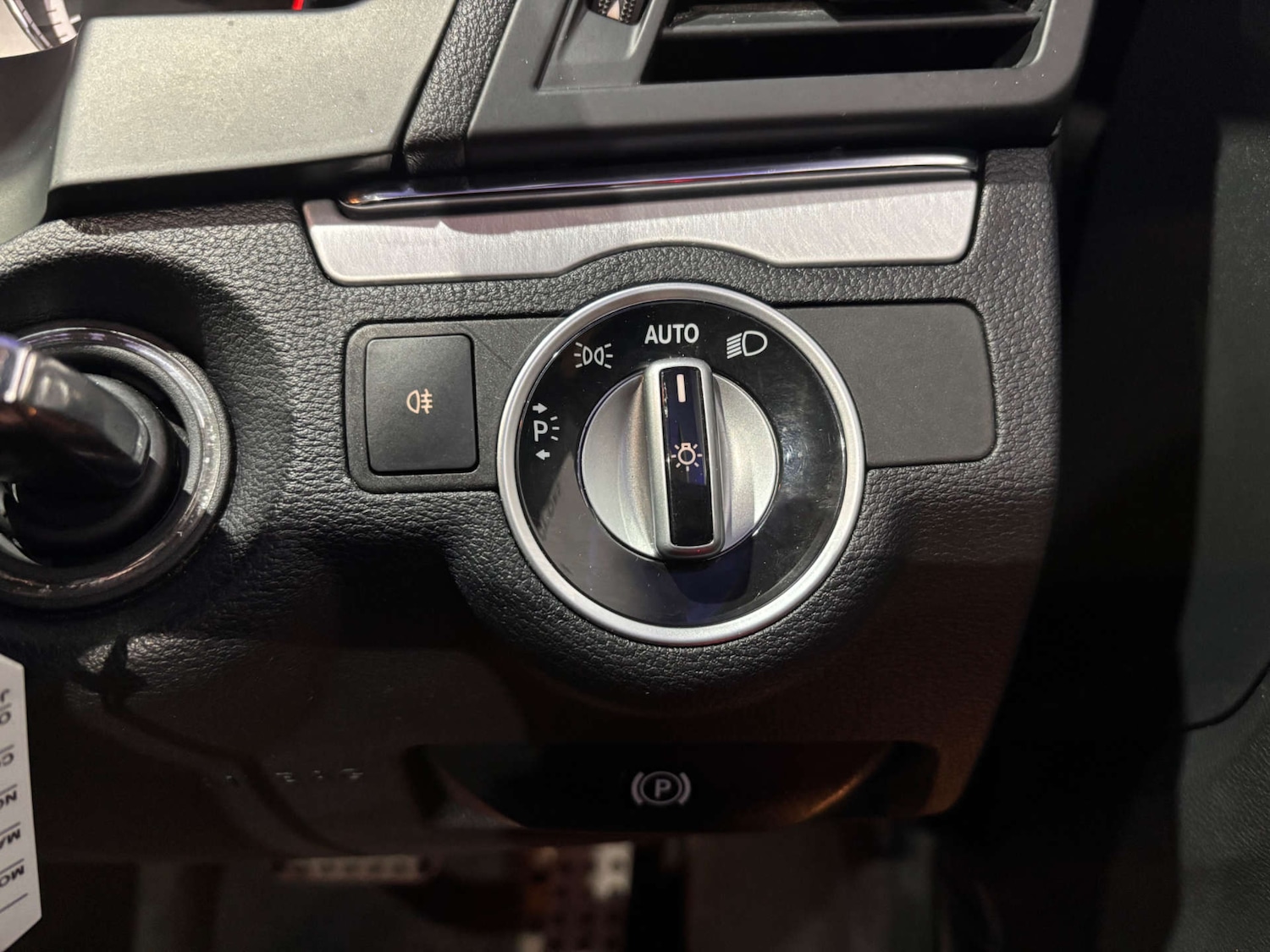 Used Mercedes-Benz E Class 2012 for sale - 77378388: Photo 57