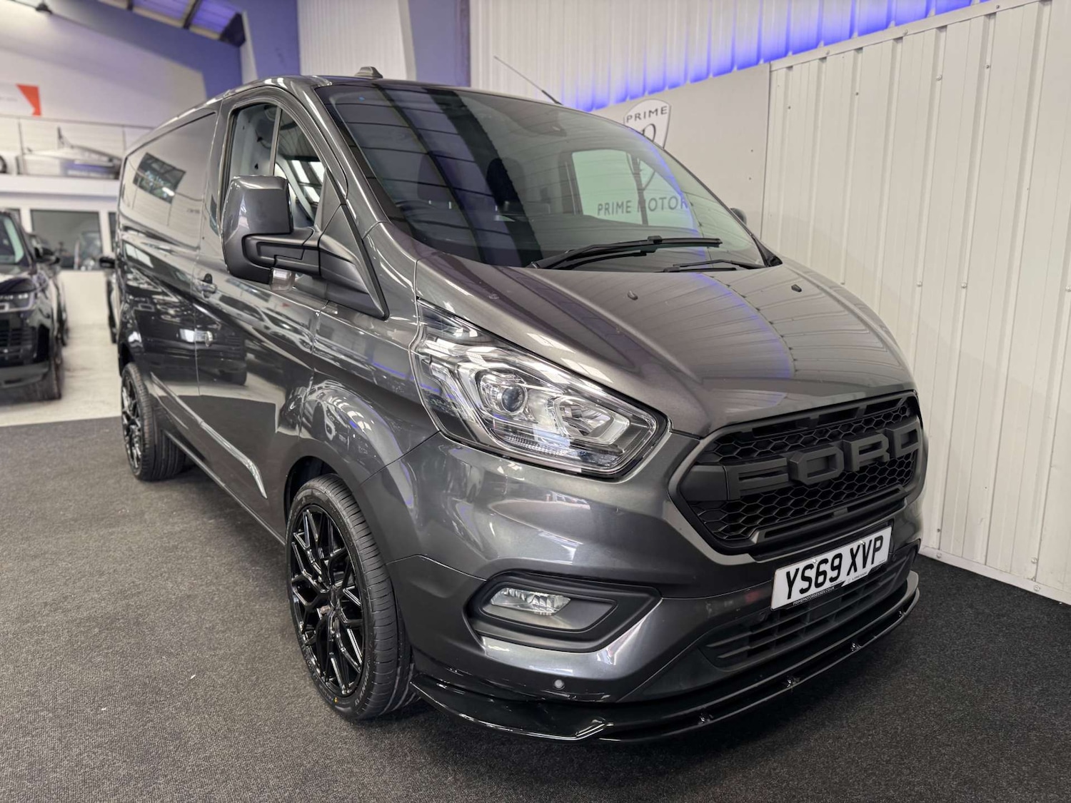 Used Ford Transit Custom 2019 for sale - 77963159: Photo 2