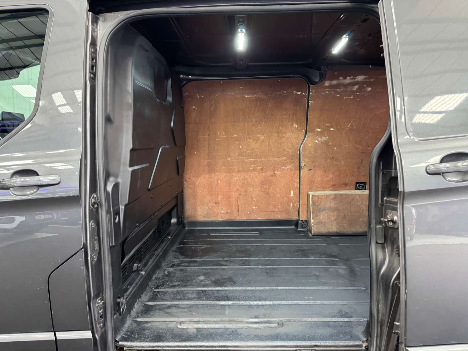 Used Ford Transit Custom 2019 for sale - 77963159: Photo 30