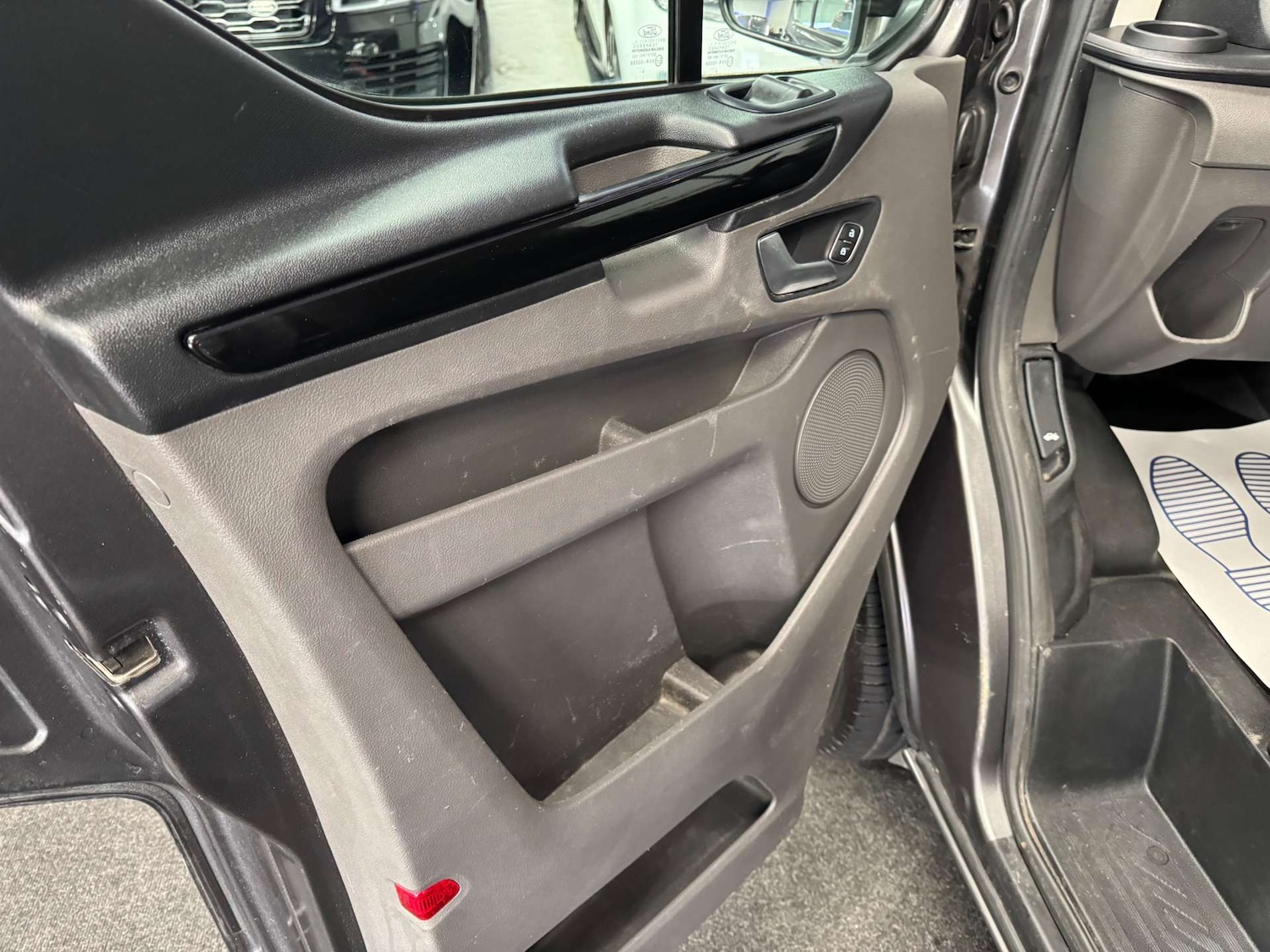 Used Ford Transit Custom 2019 for sale - 77963159: Photo 35