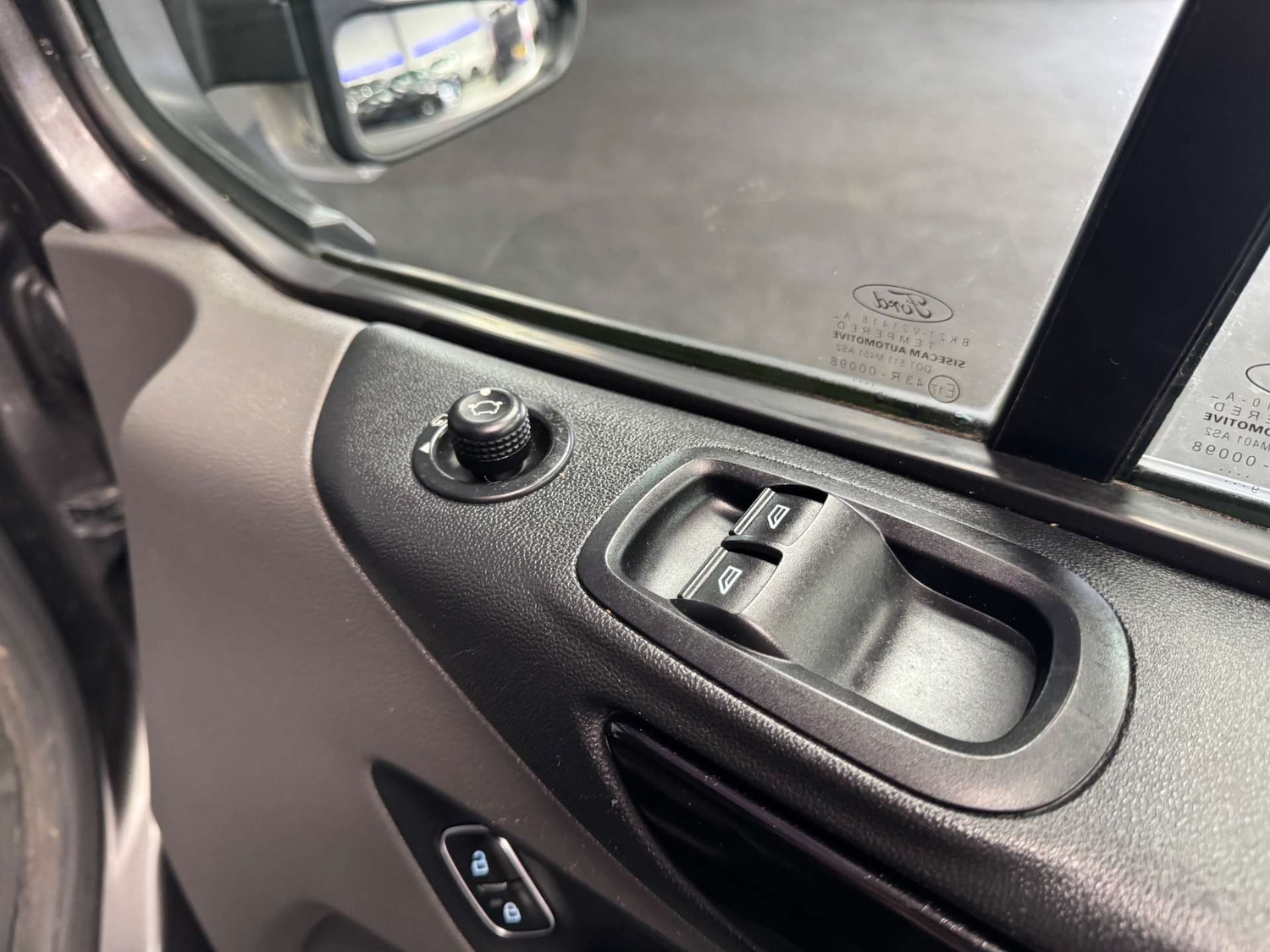 Used Ford Transit Custom 2019 for sale - 77963159: Photo 39