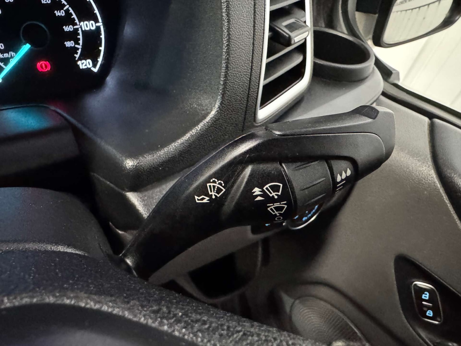 Used Ford Transit Custom 2019 for sale - 77963159: Photo 58