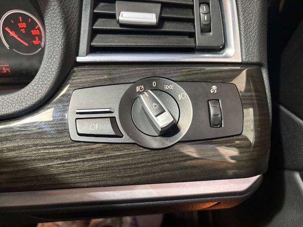 Used BMW 5 Series 2015 for sale - 76278656: Photo 68