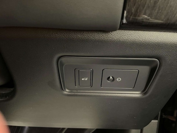 Used Land Rover Range Rover Sport 2018 for sale - 75811078: Photo 42