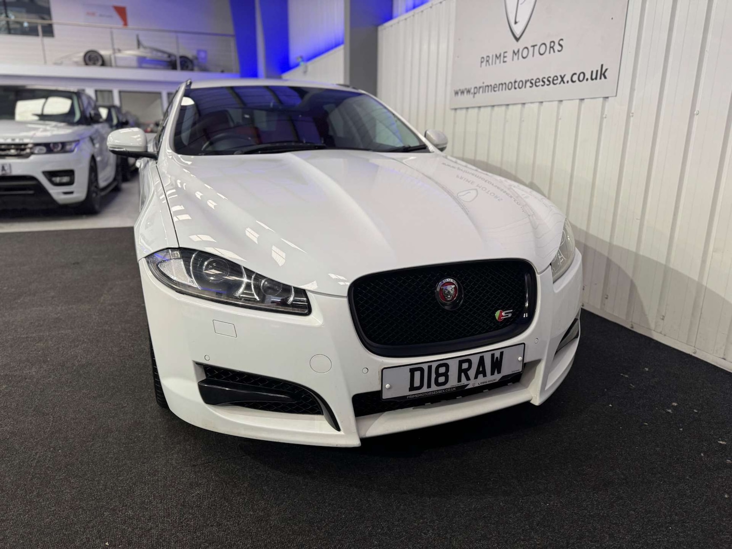 Used Jaguar XF 2014 for sale - 77378395: Photo 4