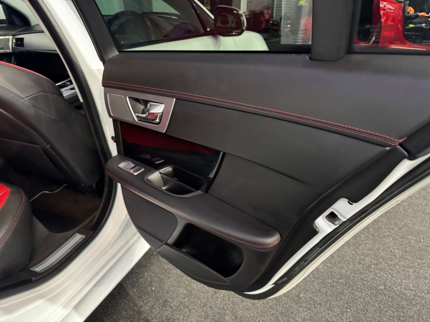 Used Jaguar XF 2014 for sale - 77378395: Photo 48