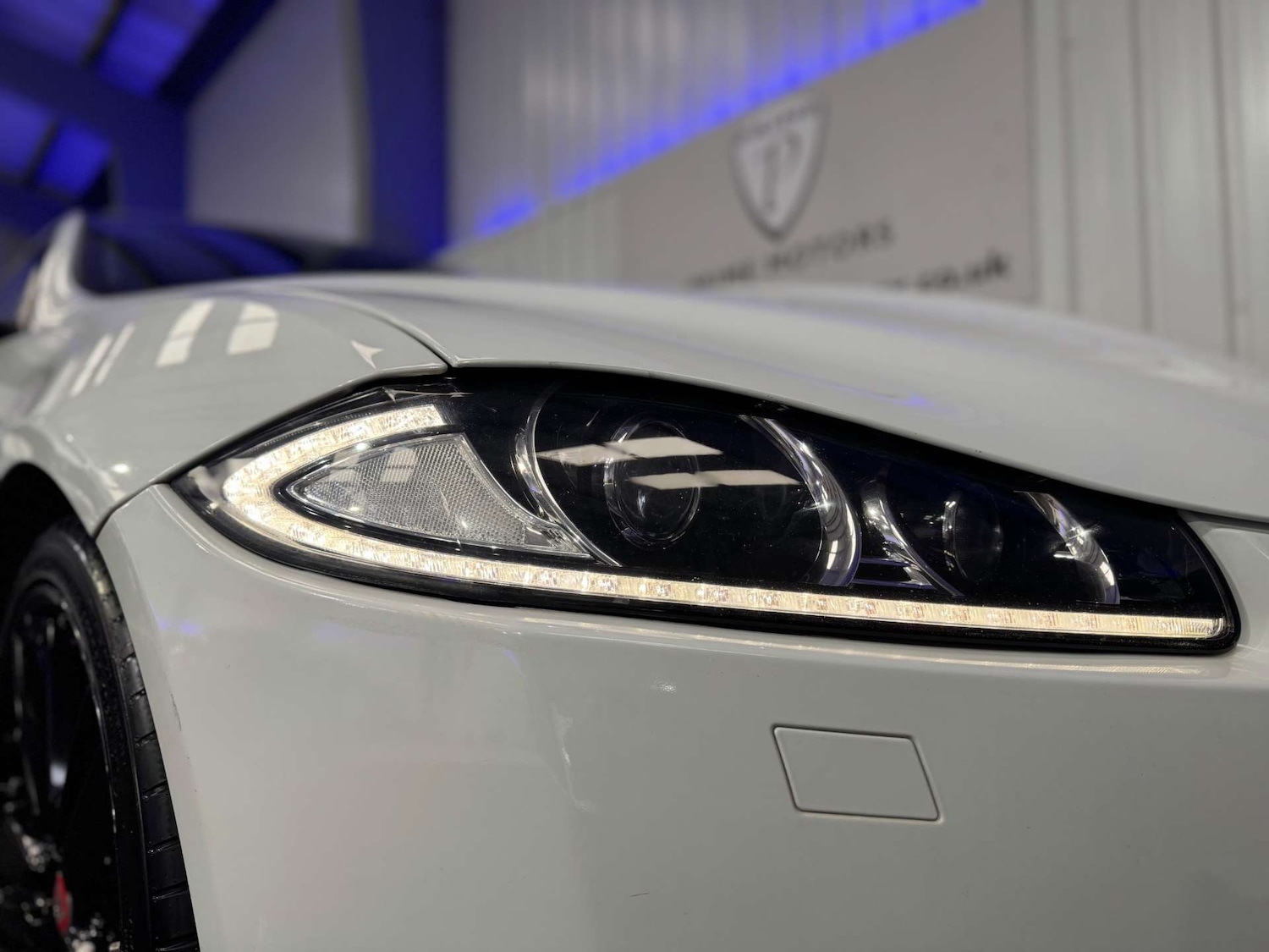 Used Jaguar XF 2014 for sale - 77378395: Photo 7