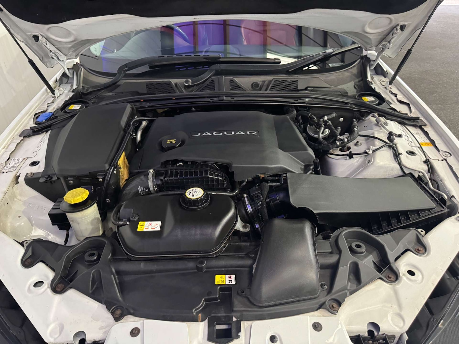 Used Jaguar XF 2014 for sale - 77378395: Photo 73