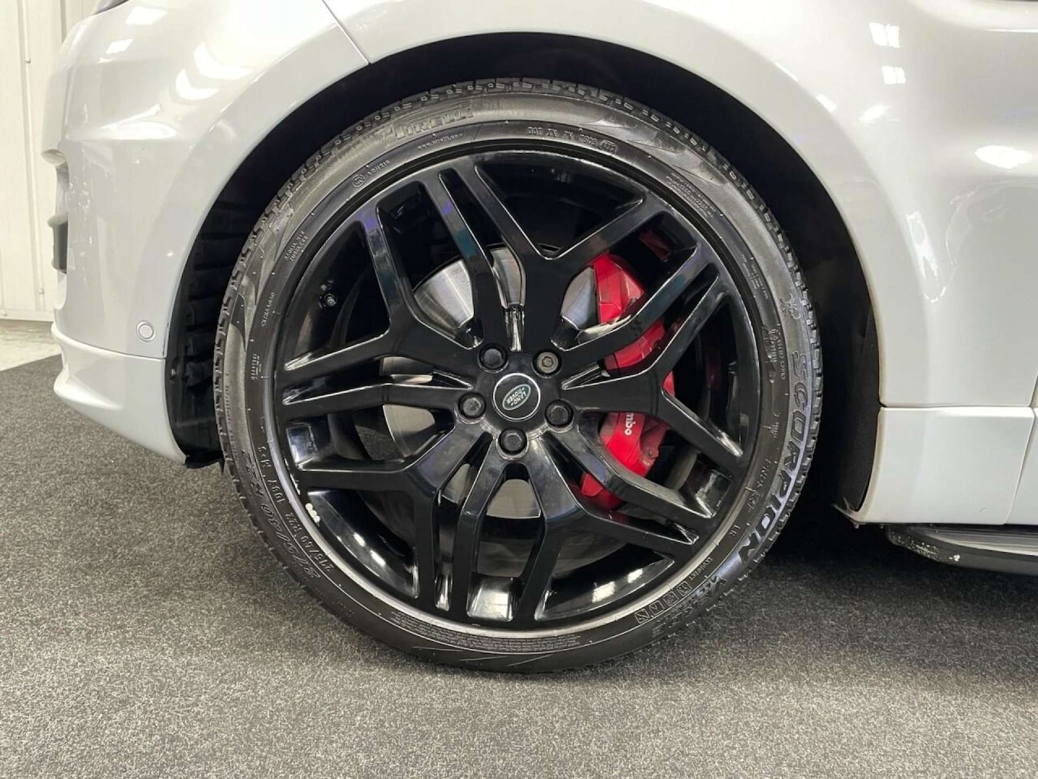 Used Land Rover Range Rover Sport 2017 for sale - 76637953: Photo 18