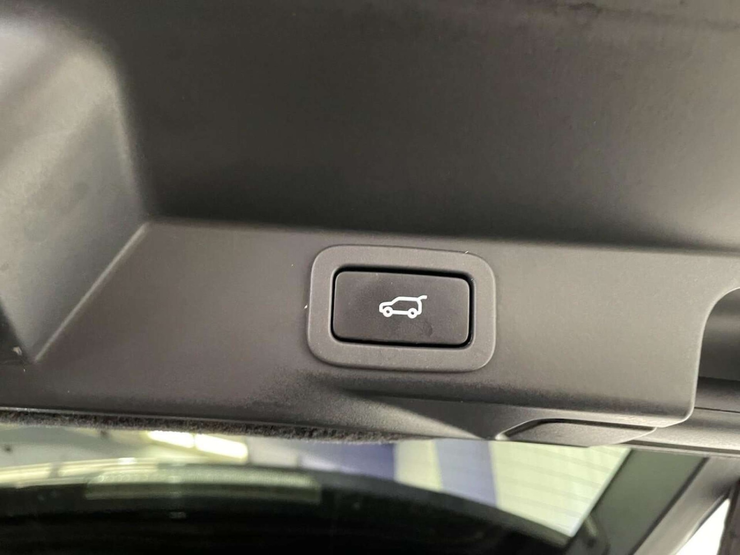 Used Land Rover Range Rover Sport 2017 for sale - 76637953: Photo 36