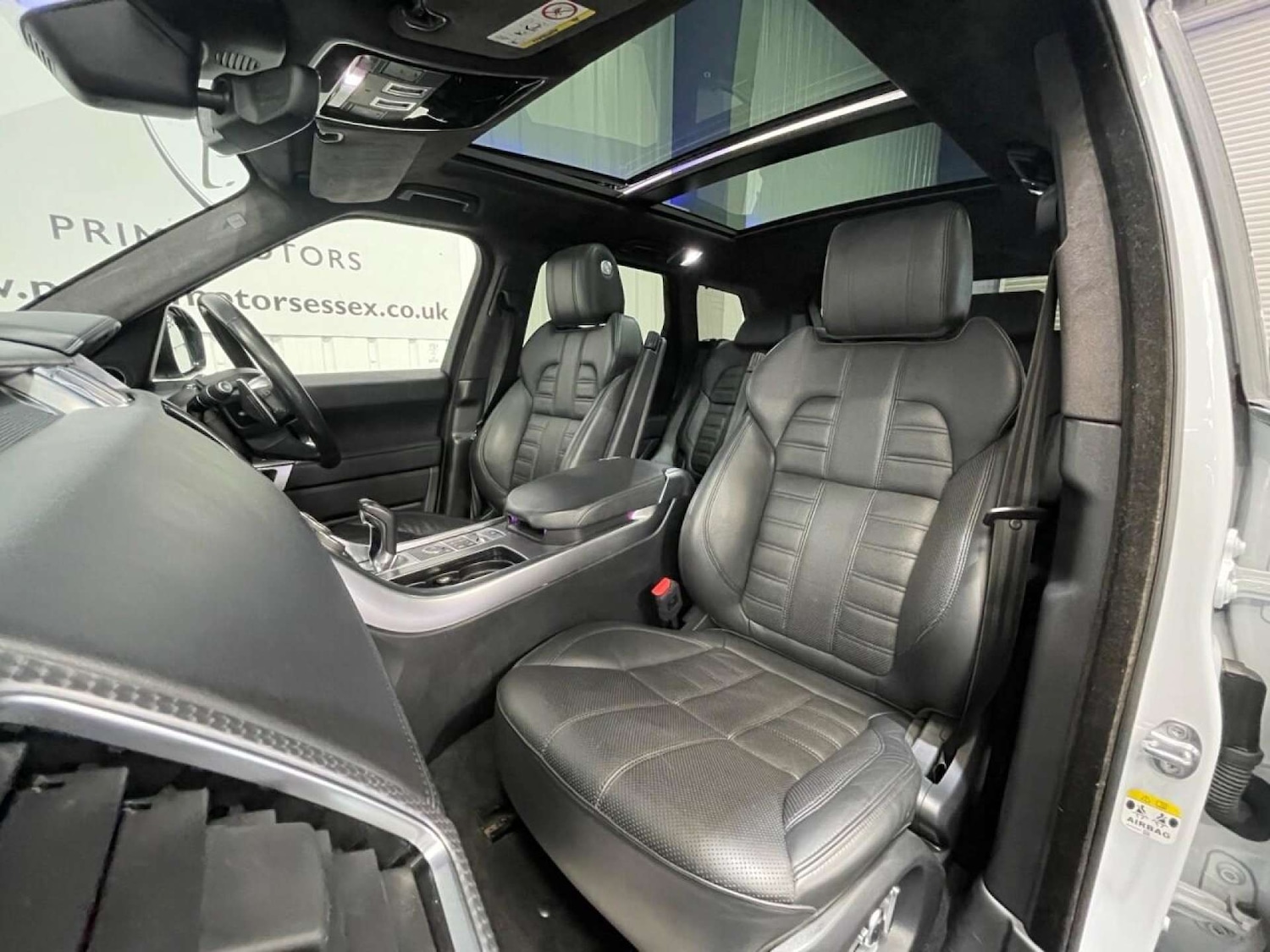 Used Land Rover Range Rover Sport 2017 for sale - 76637953: Photo 43