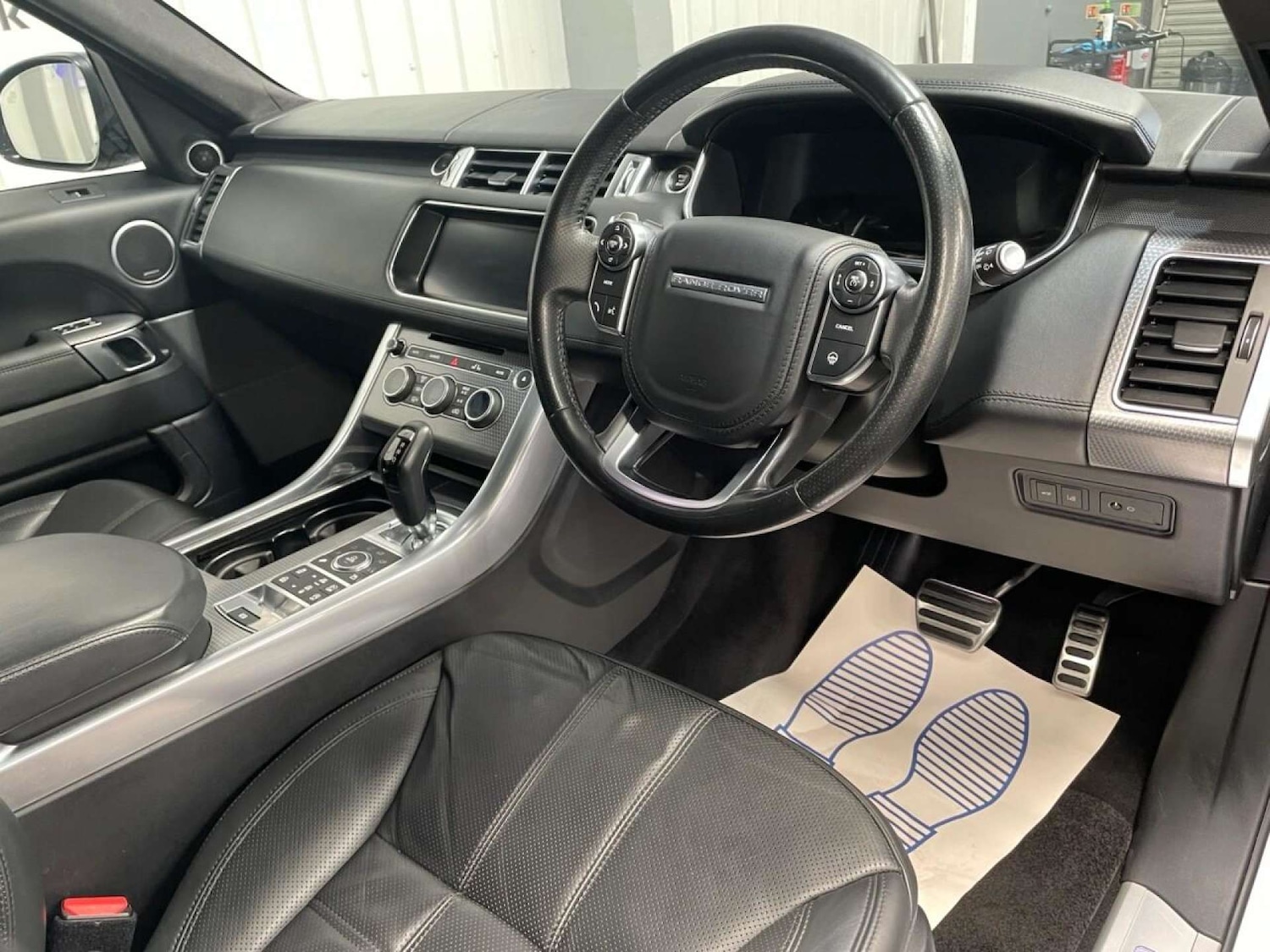 Used Land Rover Range Rover Sport 2017 for sale - 76637953: Photo 48