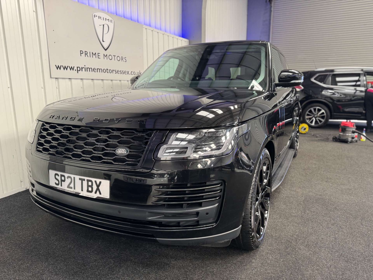 Used Land Rover Range Rover 2021 for sale - 77833264: Photo 8