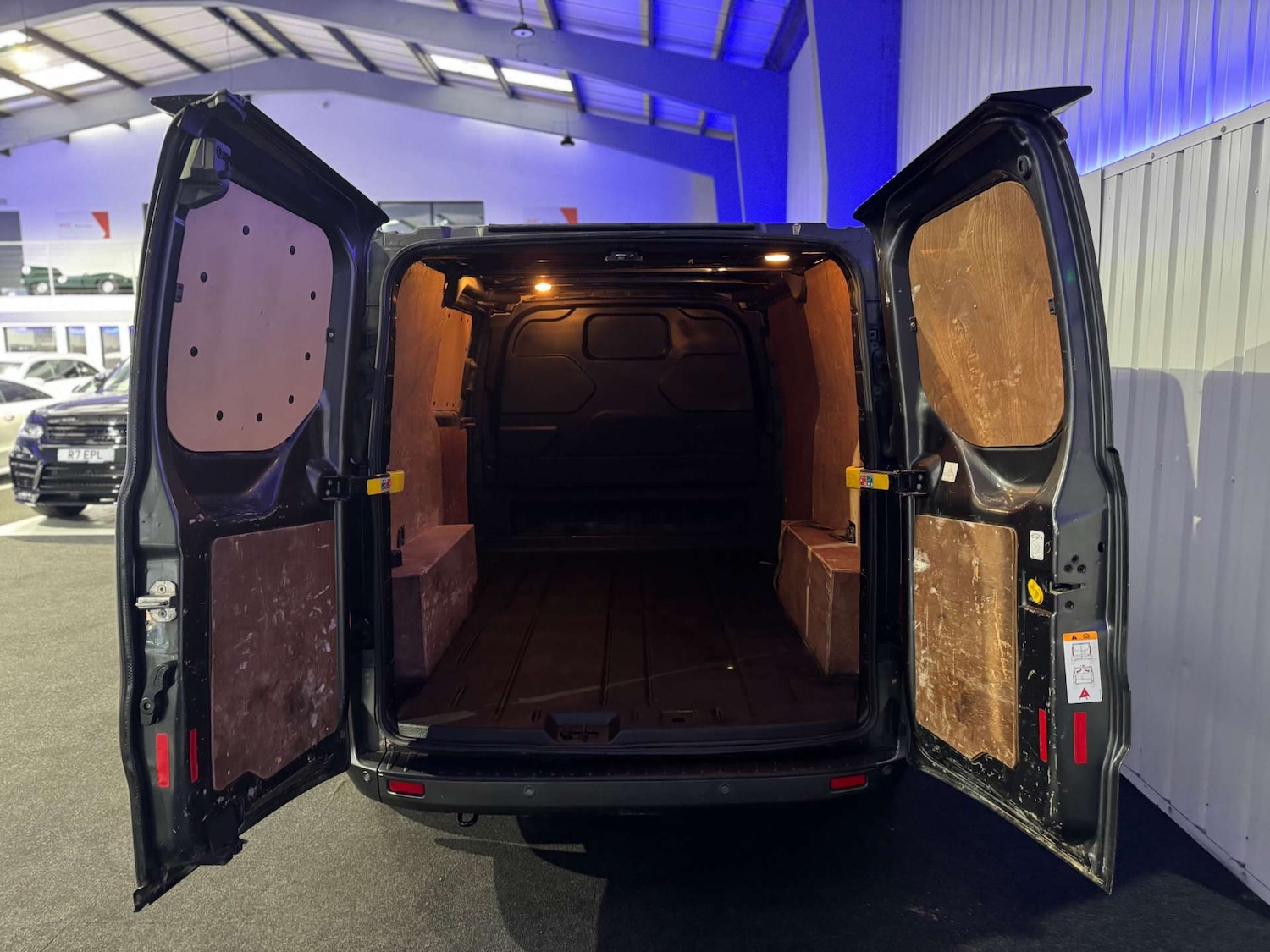 Used Ford Transit Custom 2018 for sale - 76611760: Photo 17