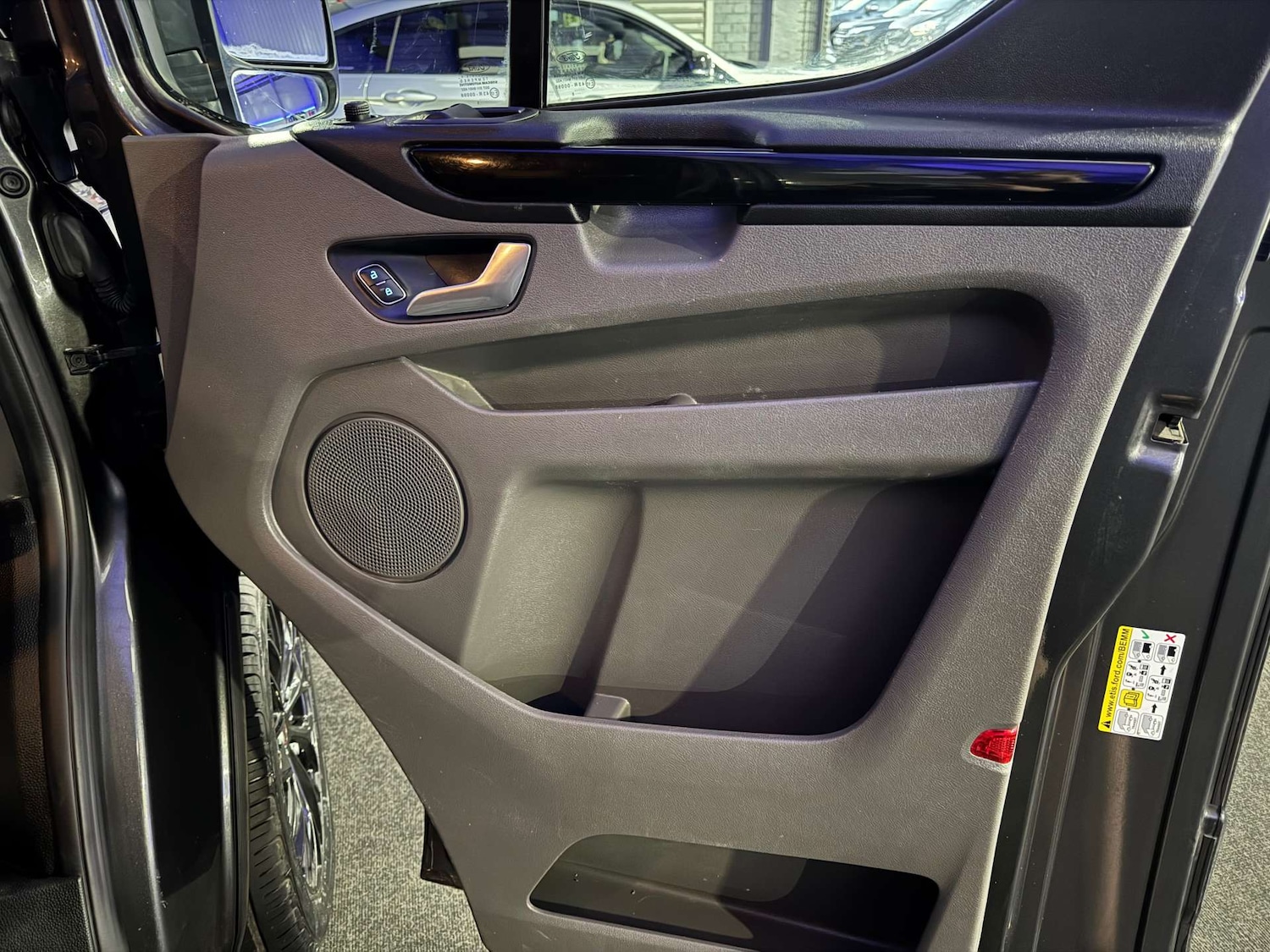 Used Ford Transit Custom 2018 for sale - 76611760: Photo 41