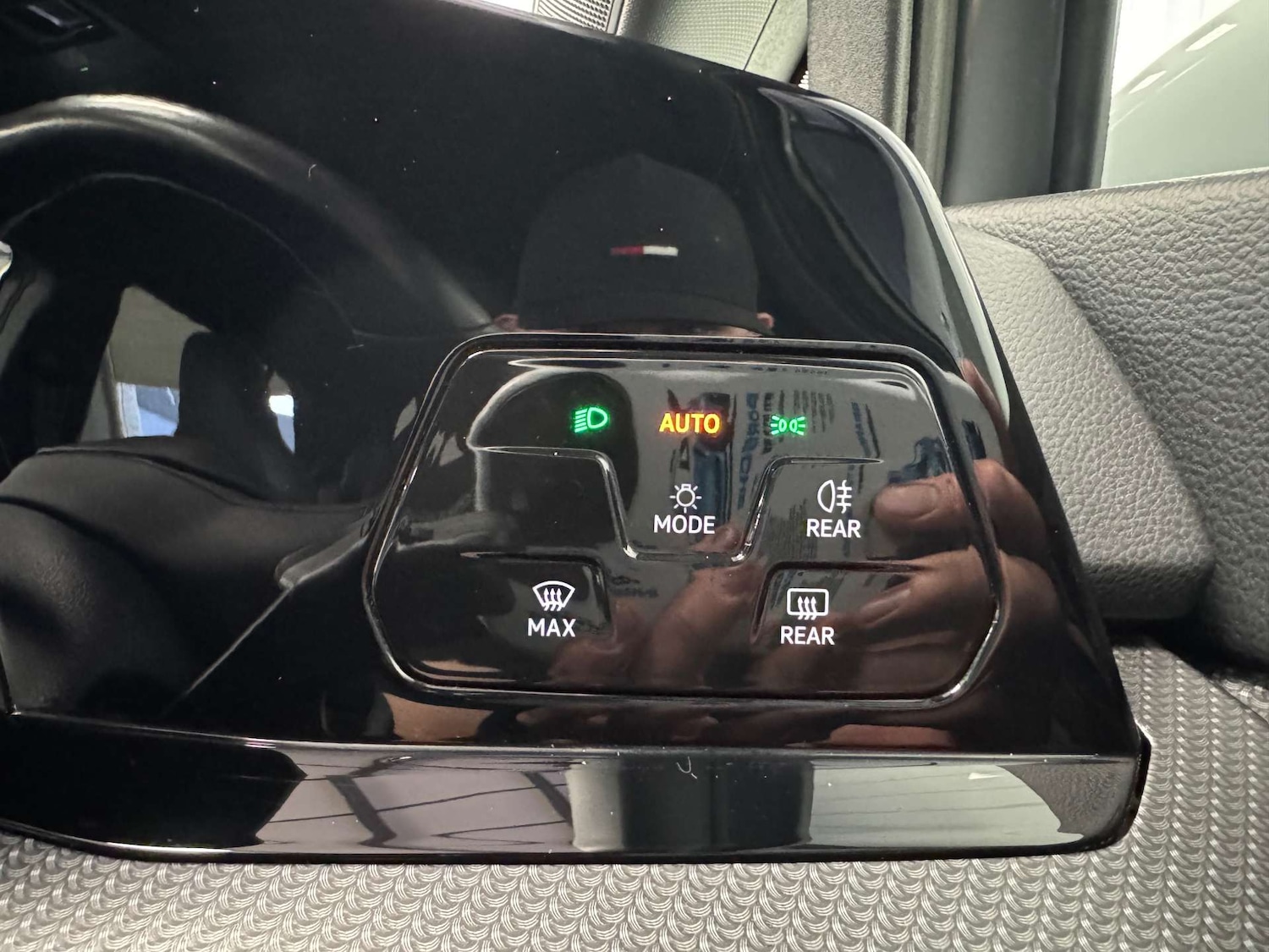 Used Volkswagen Golf 2021 for sale - 78078334: Photo 73