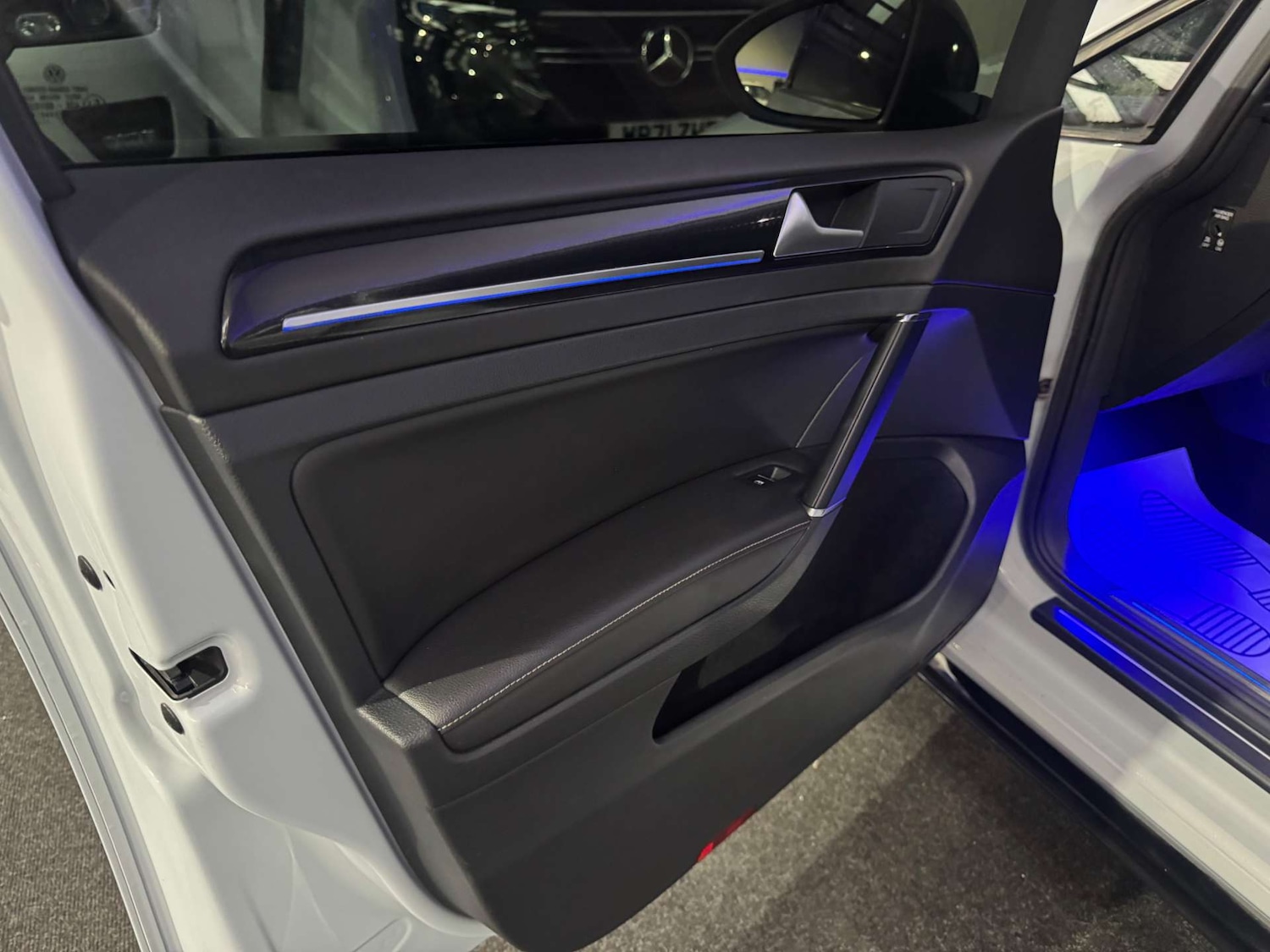 Used Volkswagen Golf 2017 for sale - 77453642: Photo 36